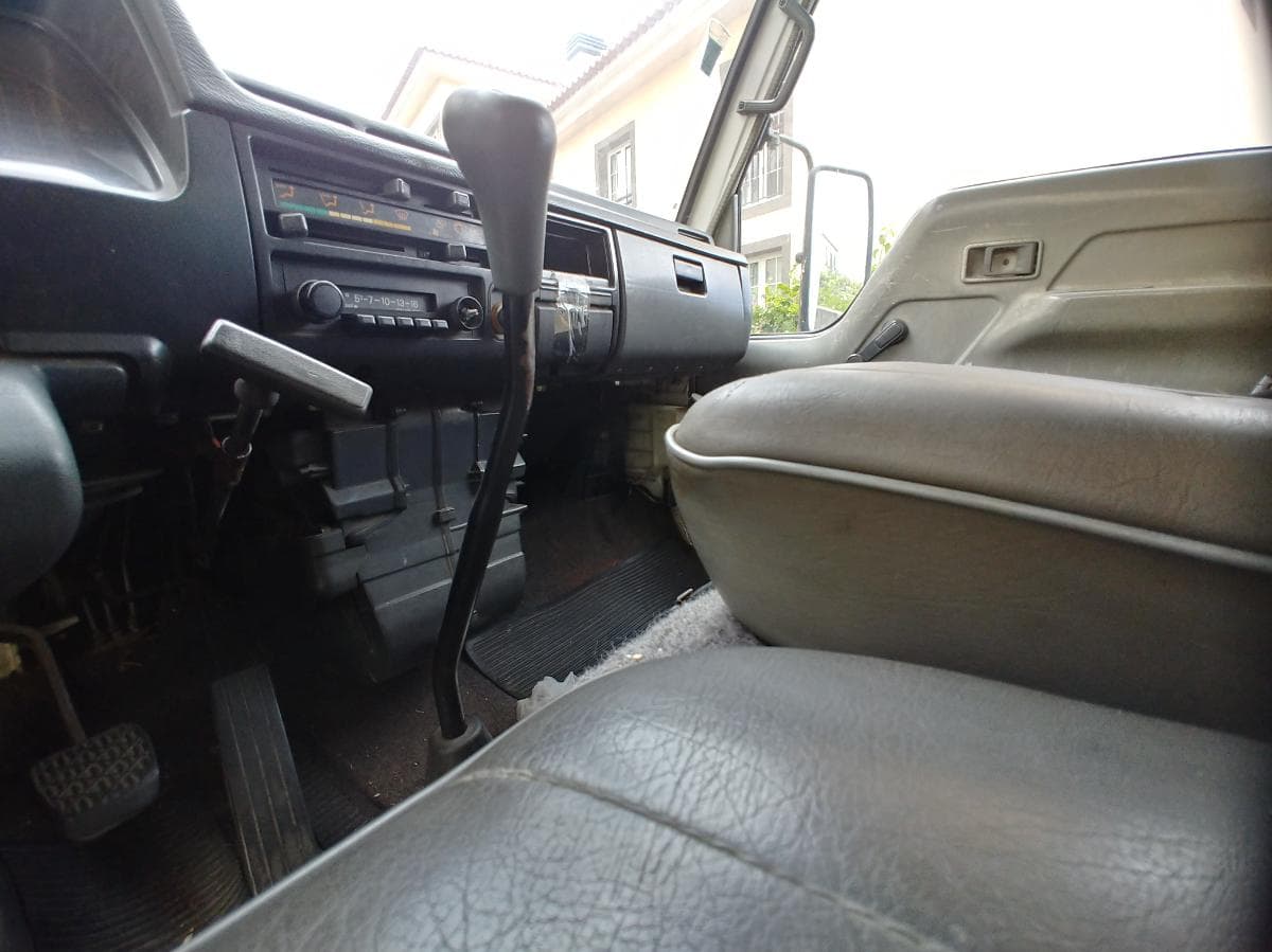 MITSUBISHI CANTER — imagem 7