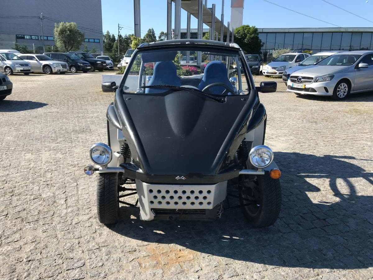 Quadriciclo Ligier Cabrio · Ano 2003 — image 2