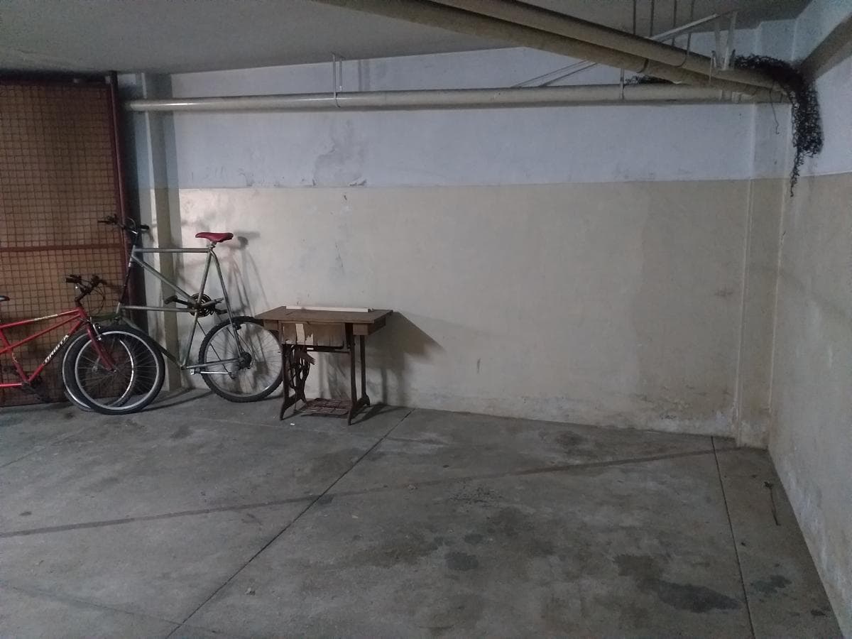 Lugar de Garagem · Valongo — image 9