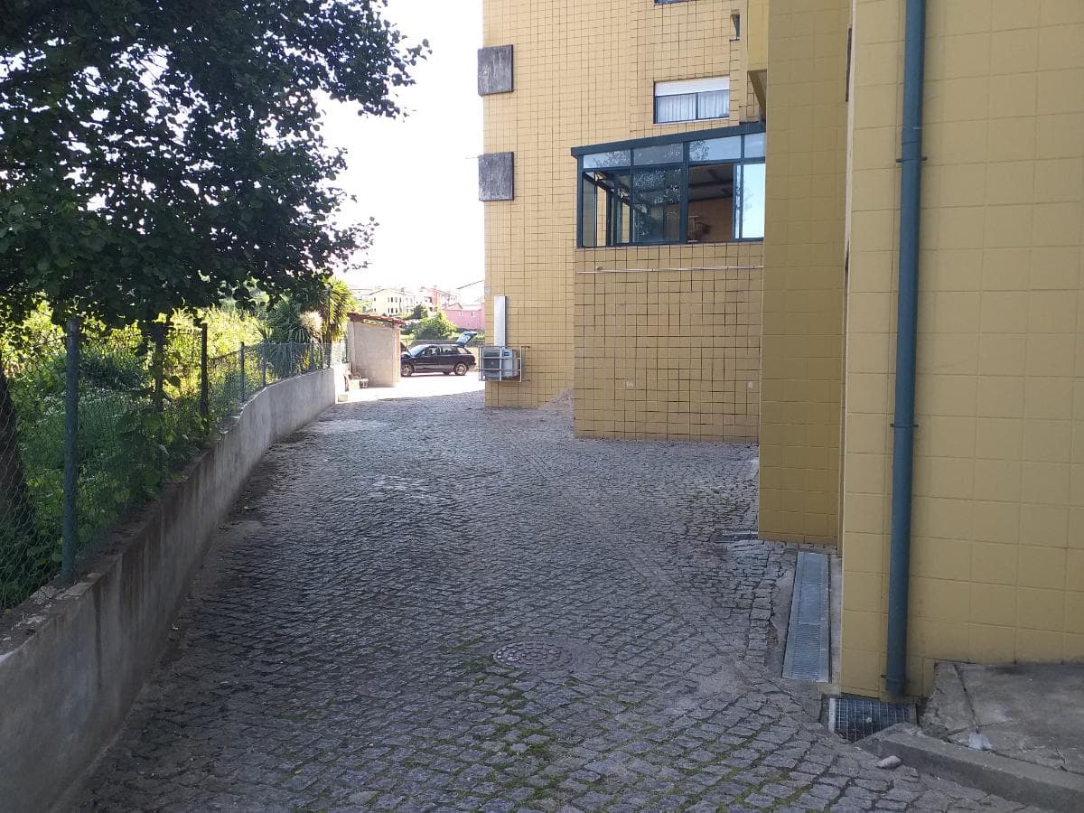 Lugar de Garagem · Valongo — image 5