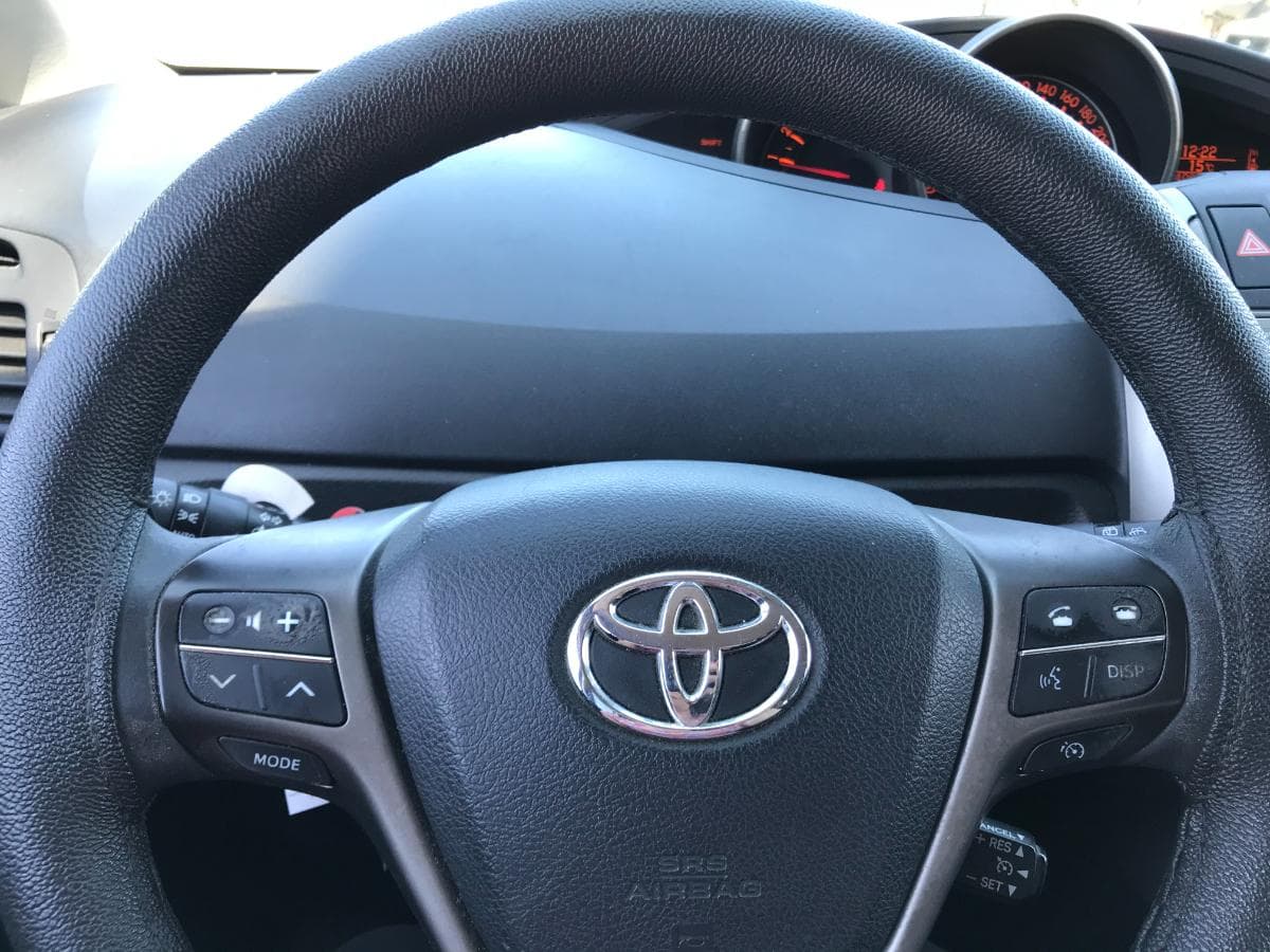 Toyota Verso 2.0 D-4D · Ano 2009 — imagem 26