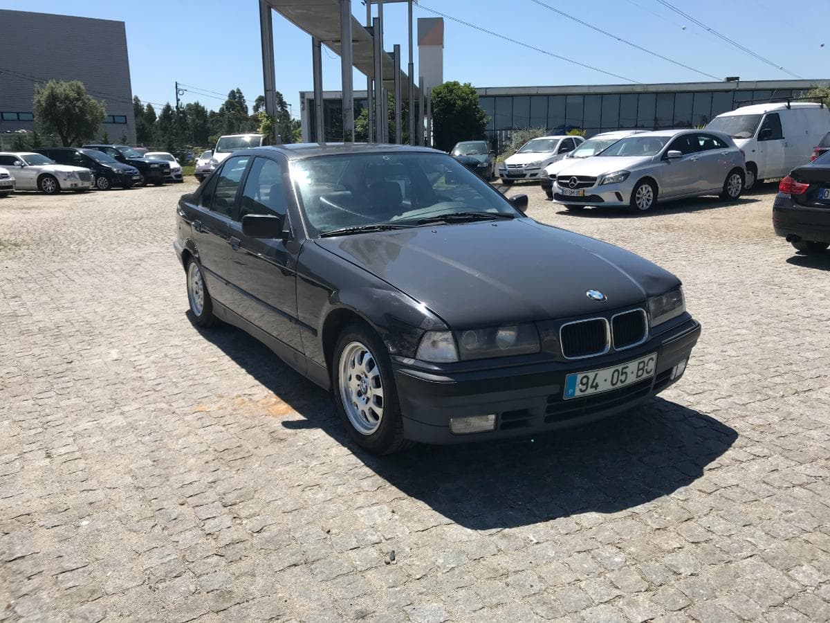 BMW 316 I · Ano 1992 — imagen 1