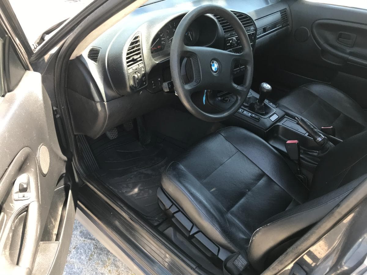 BMW 316 I · Ano 1992 — imagen 12