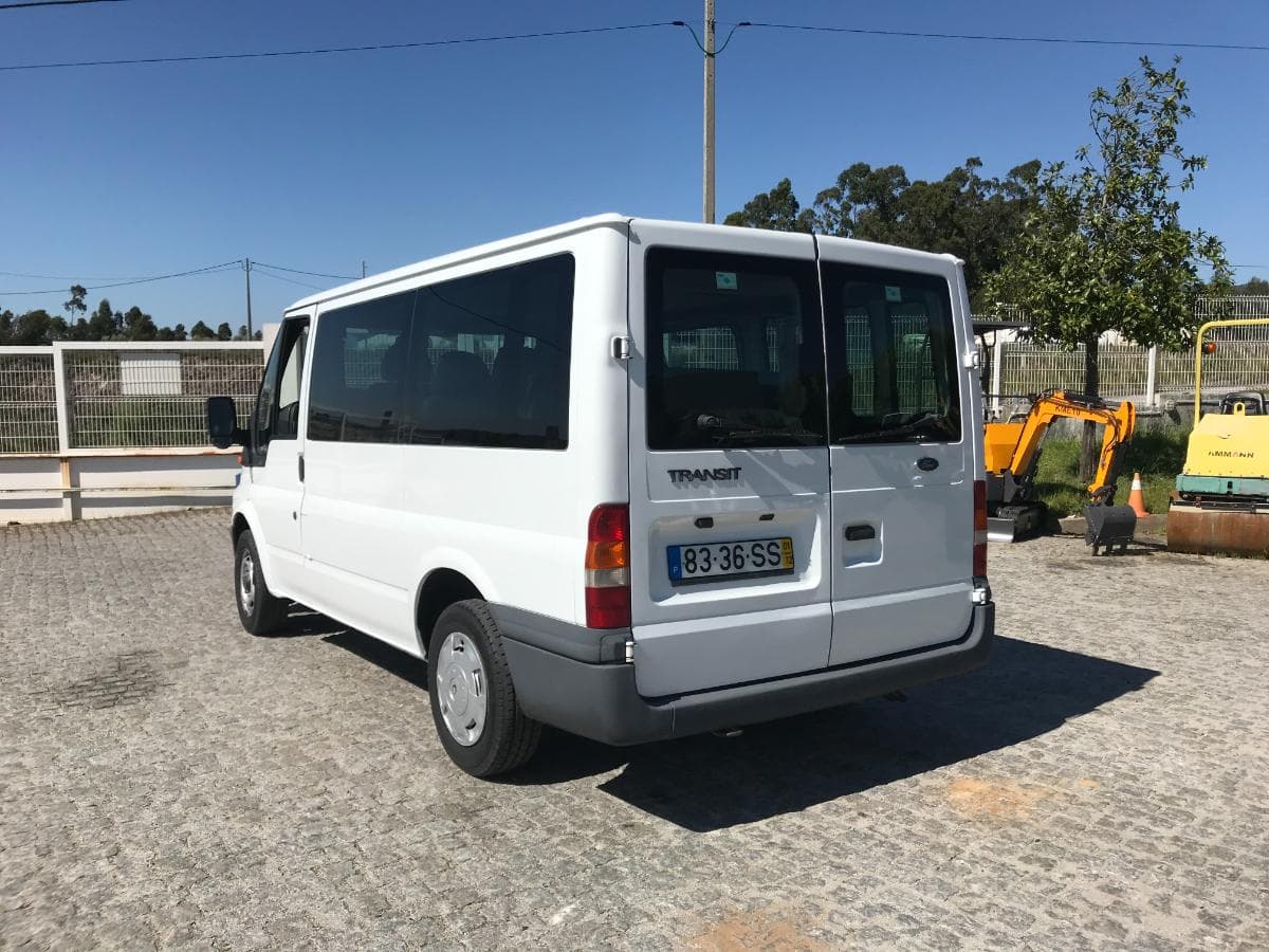 Ford Transit 2.0 DI · Ano 2001 — imagen 6