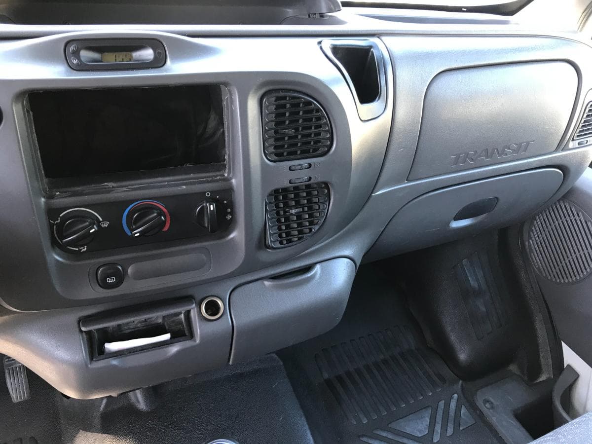 Ford Transit 2.0 DI · Ano 2001 — imagen 18