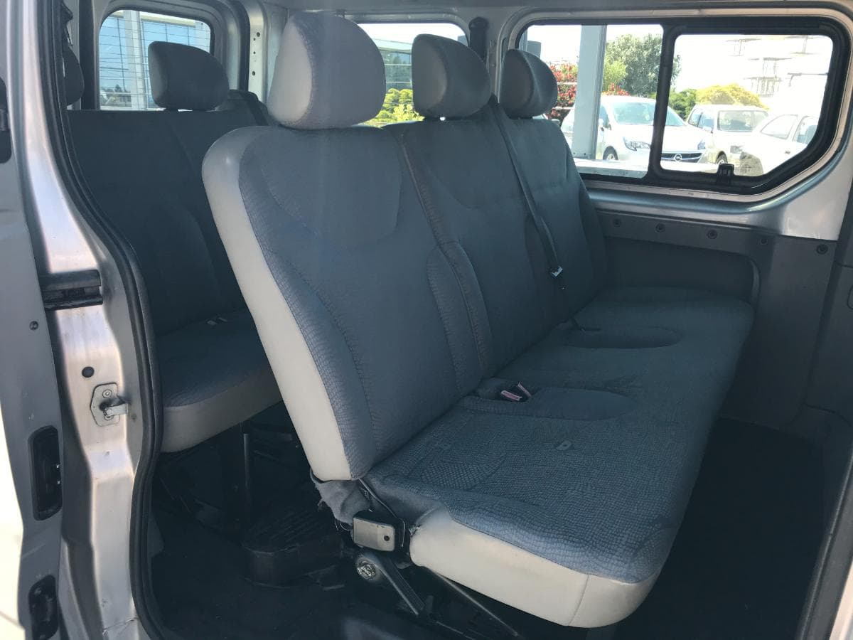 Renault Trafic 1.9 DCI · Ano 2004 — image 21