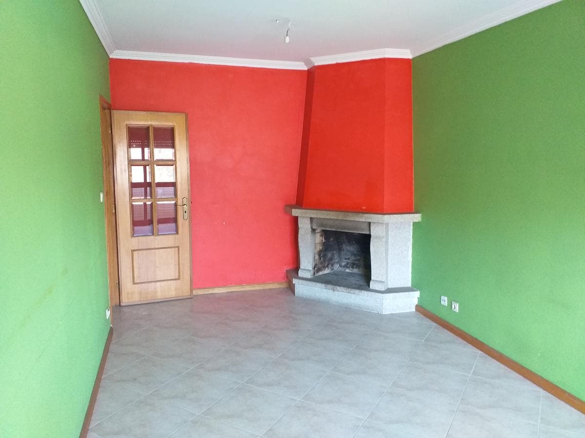 Apartamento T2 + Garagem · São João da Madeira — imagem 5