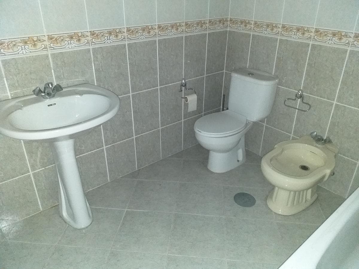 Apartamento T2 + Garagem · São João da Madeira — imagem 11