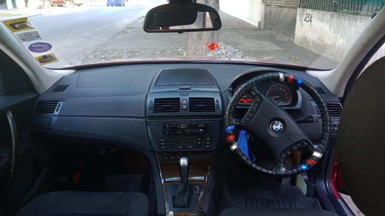 BMW X3 · — imagem 10