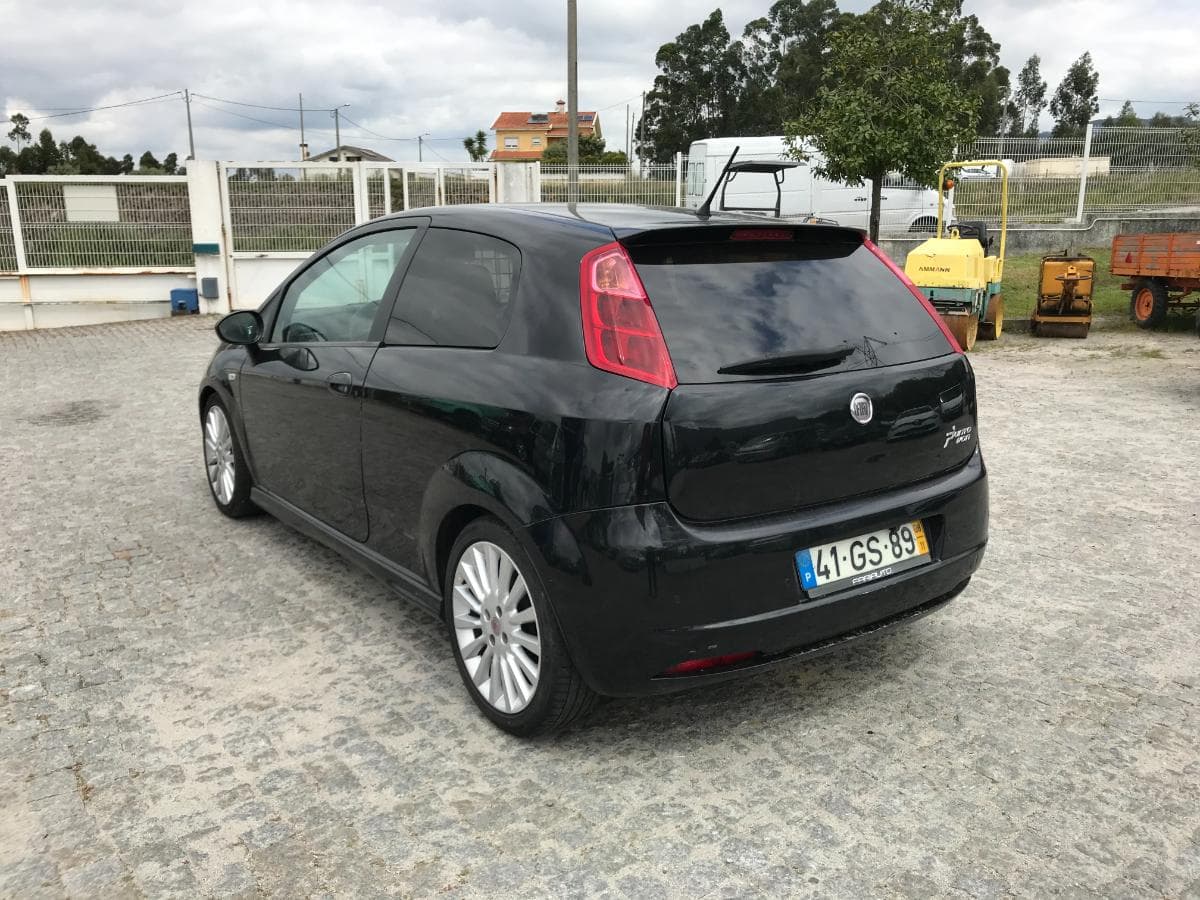 Fiat Punto 1.3D Multijet · Ano 2008 — imagem 4