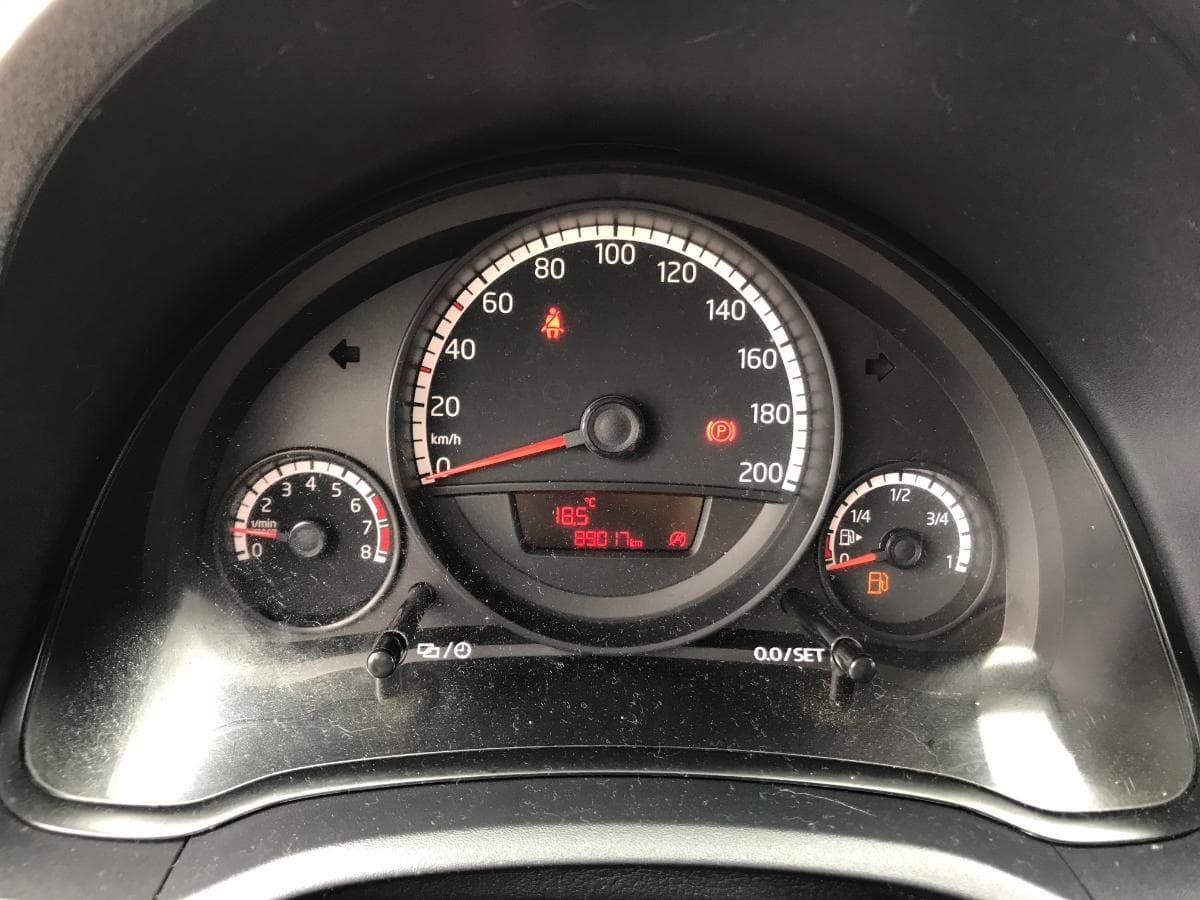 Volkswagen UP 1.0 · Ano 2015 — imagem 20