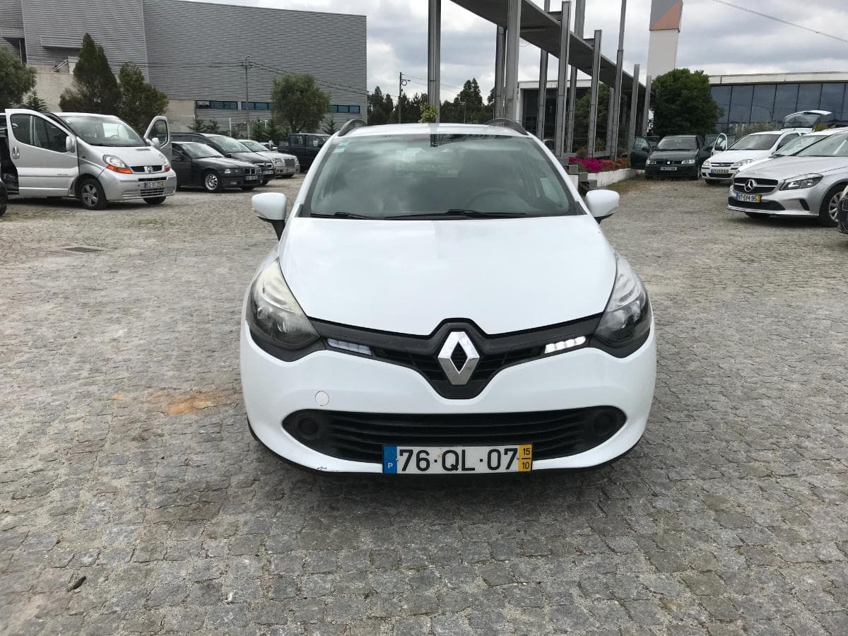 Renault Clio 1.5 DCI · Ano 2015 — imagen 2