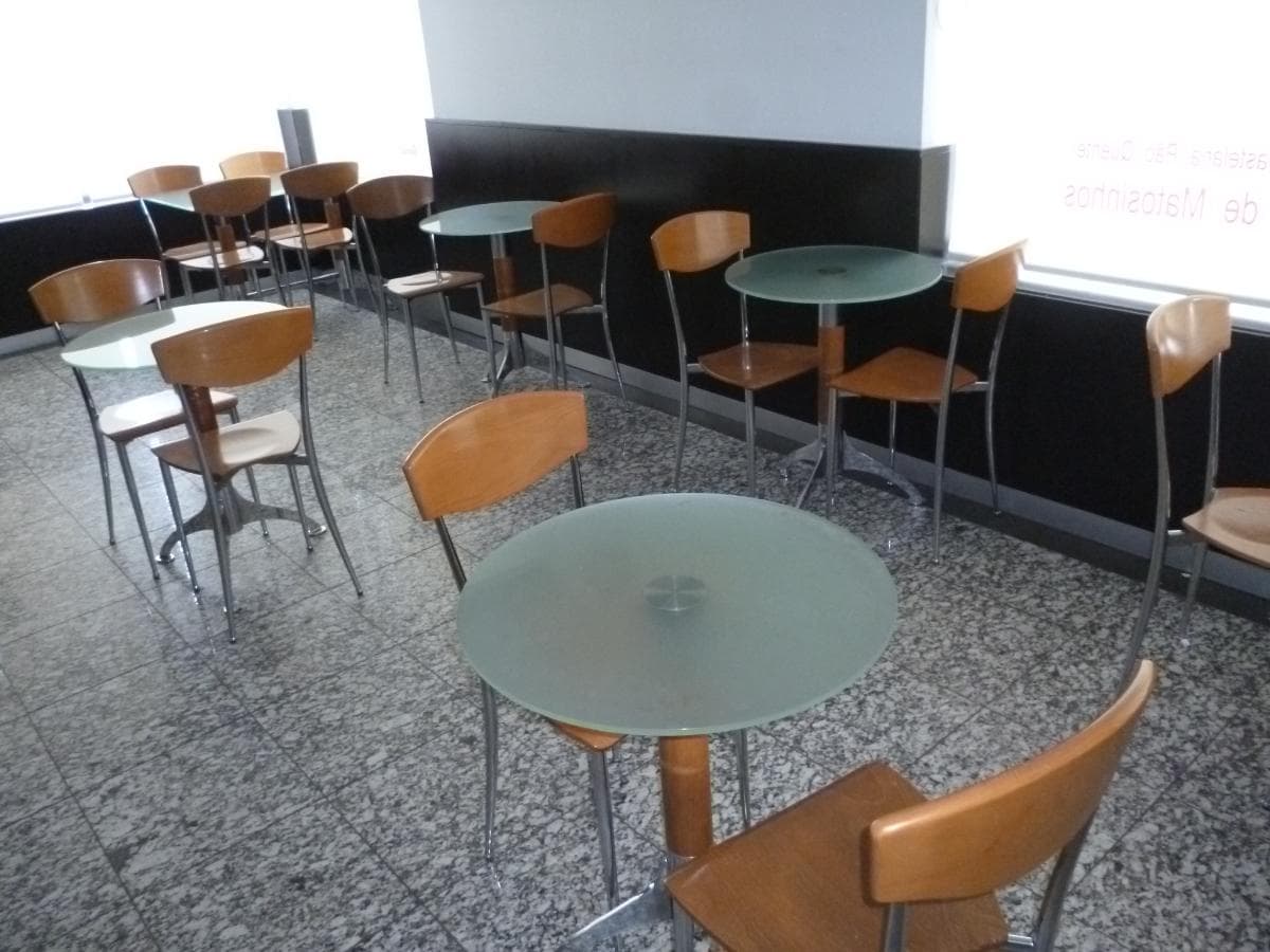 Estabelecimento Comercial De Exploração + Recheio · Matosinhos — imagem 1