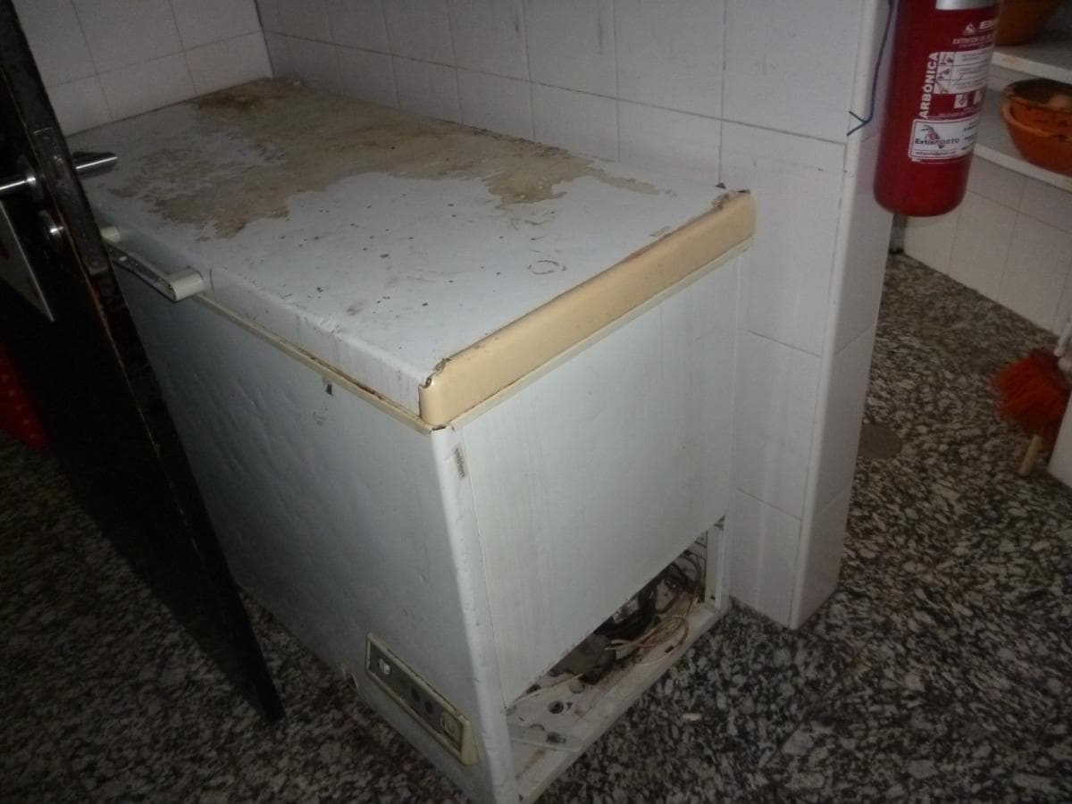 Estabelecimento Comercial De Exploração + Recheio · Matosinhos — imagem 17