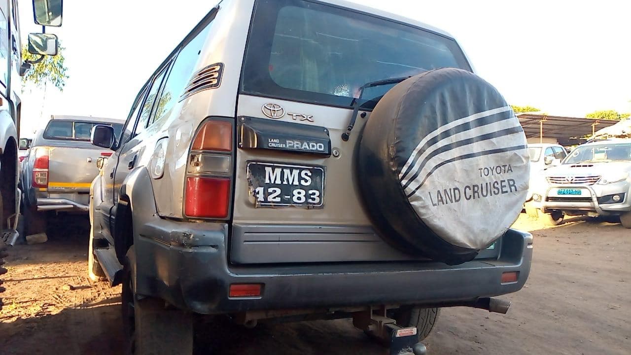 Toyota Prado · — imagem 7