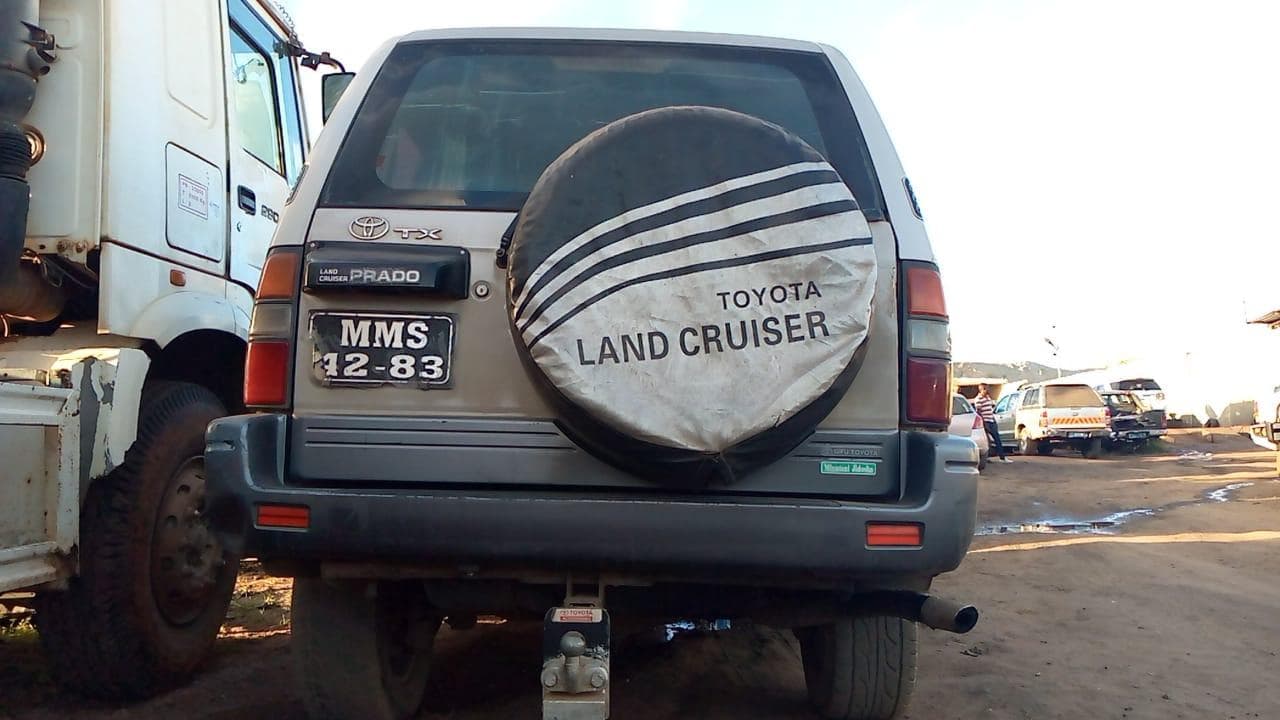 Toyota Prado · — imagem 8