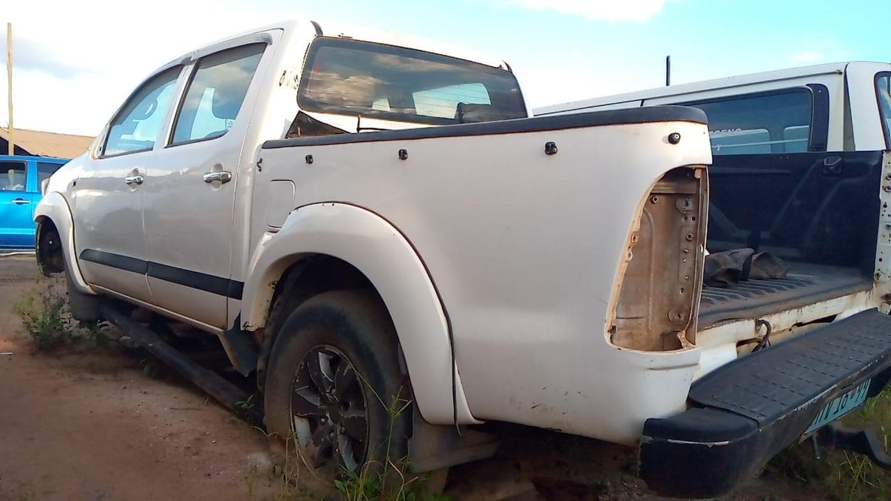 Toyota Hilux · — imagem 3