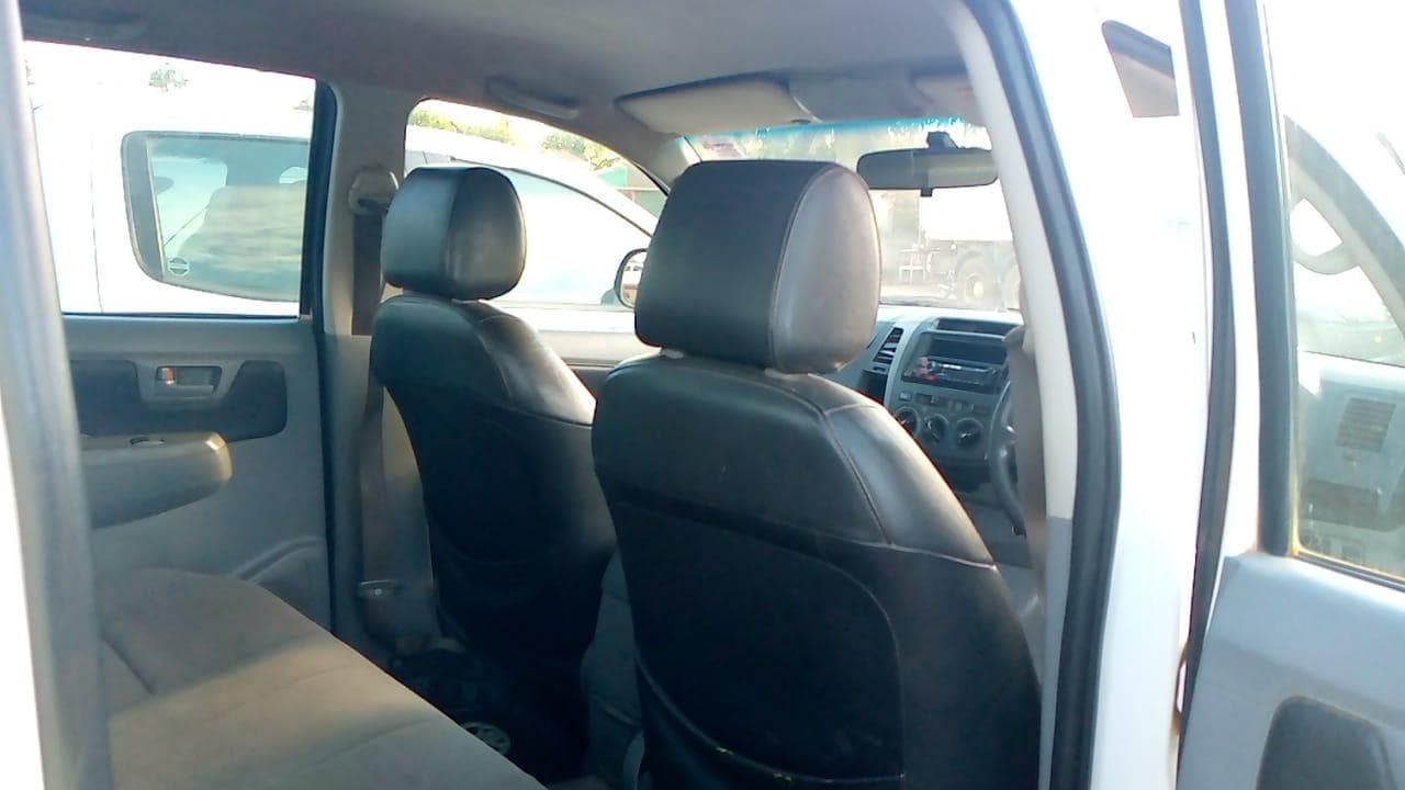 Toyota Hilux · — imagem 2