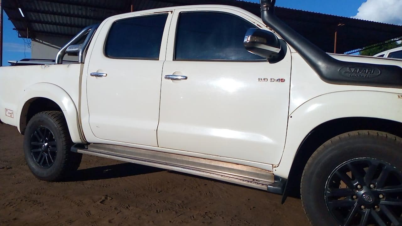 Toyota Hilux · — imagem 4