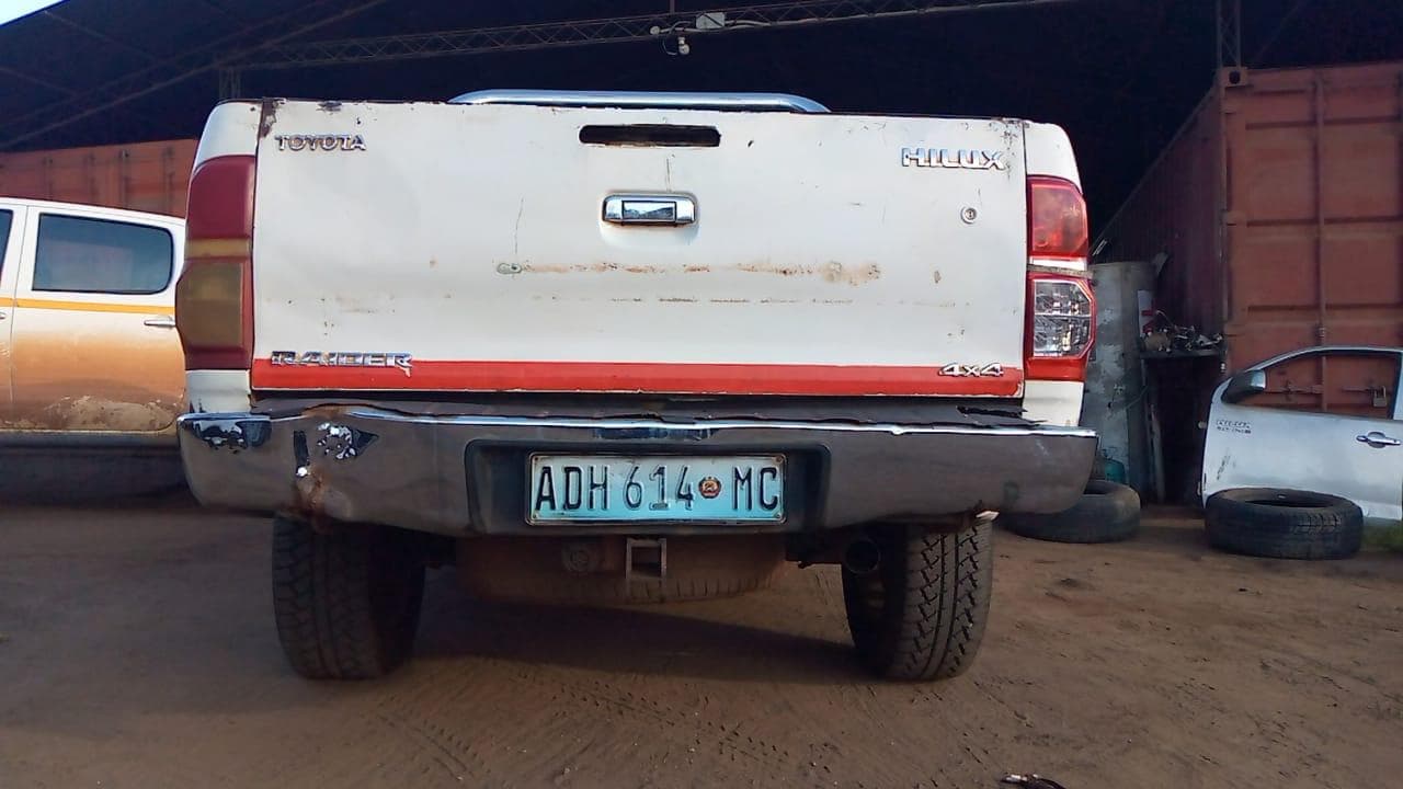 Toyota Hilux · — imagem 5