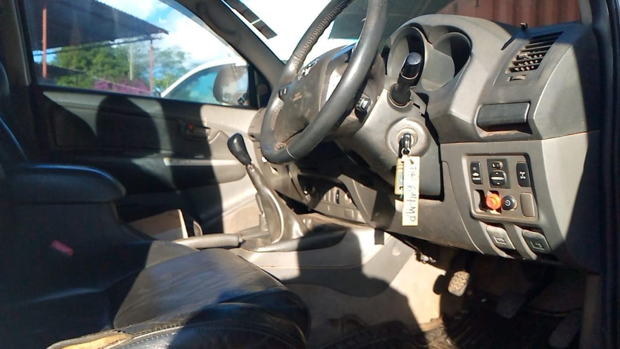 Toyota Hilux · — imagem 13