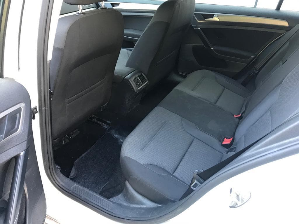 Volkswagen Golf 1.6 TDI · Ano 2014 — imagem 16