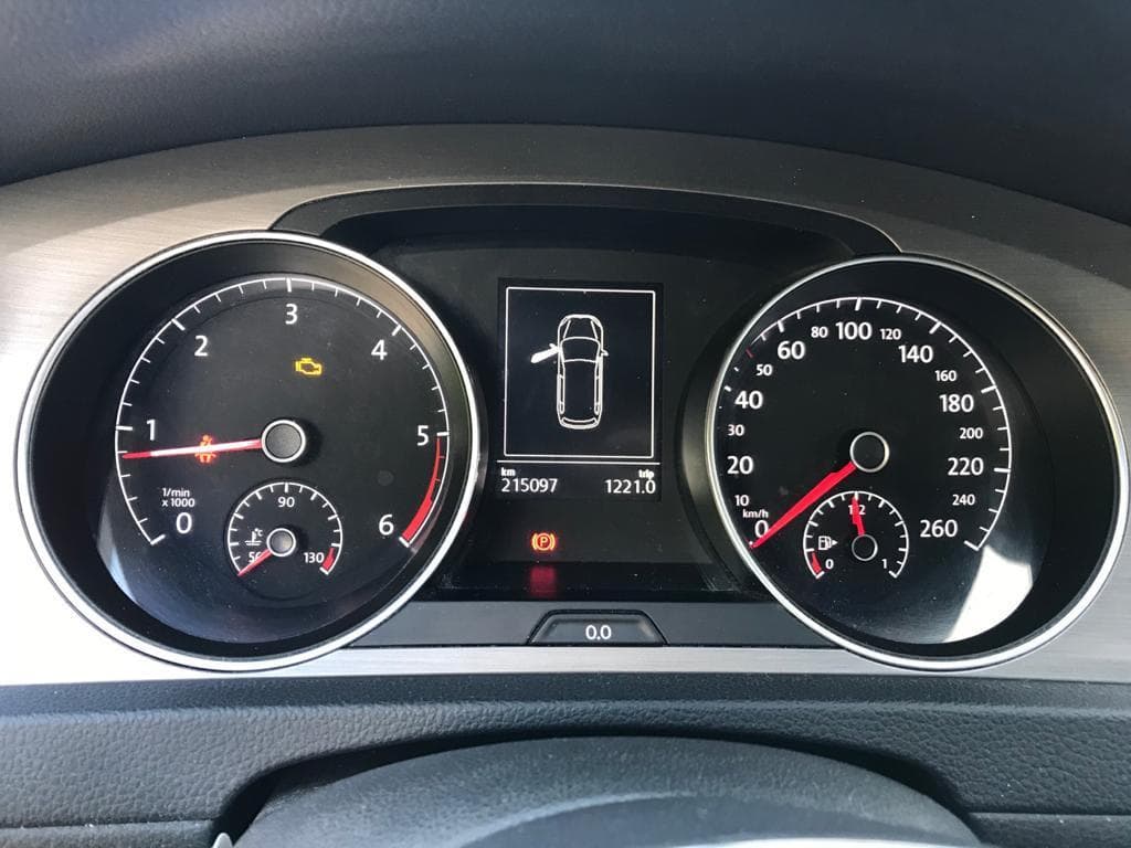 Volkswagen Golf 1.6 TDI · Ano 2014 — imagem 27