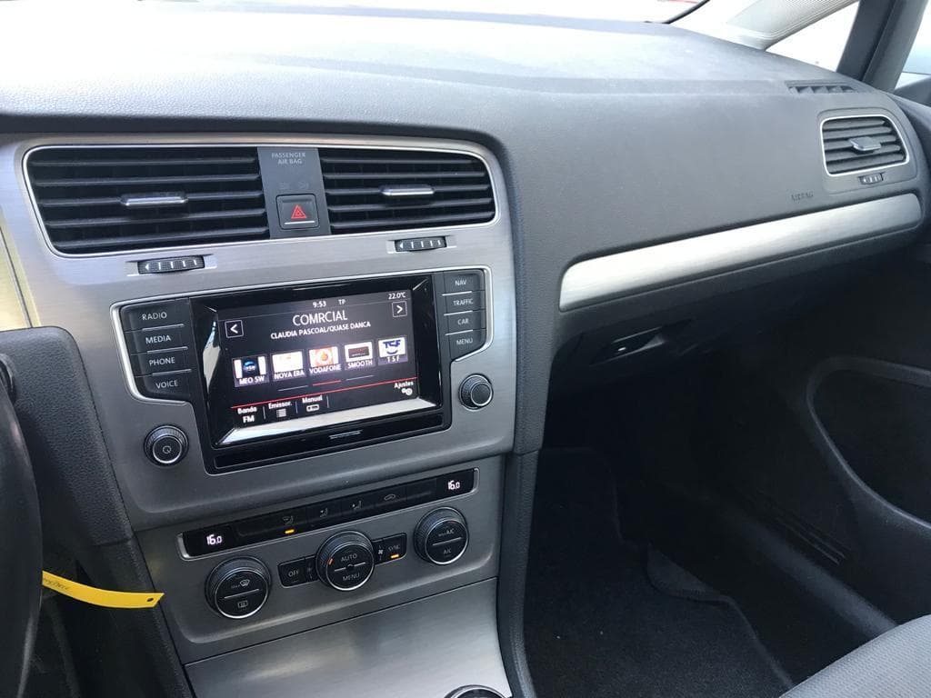 Volkswagen Golf 1.6 TDI · Ano 2014 — imagem 29
