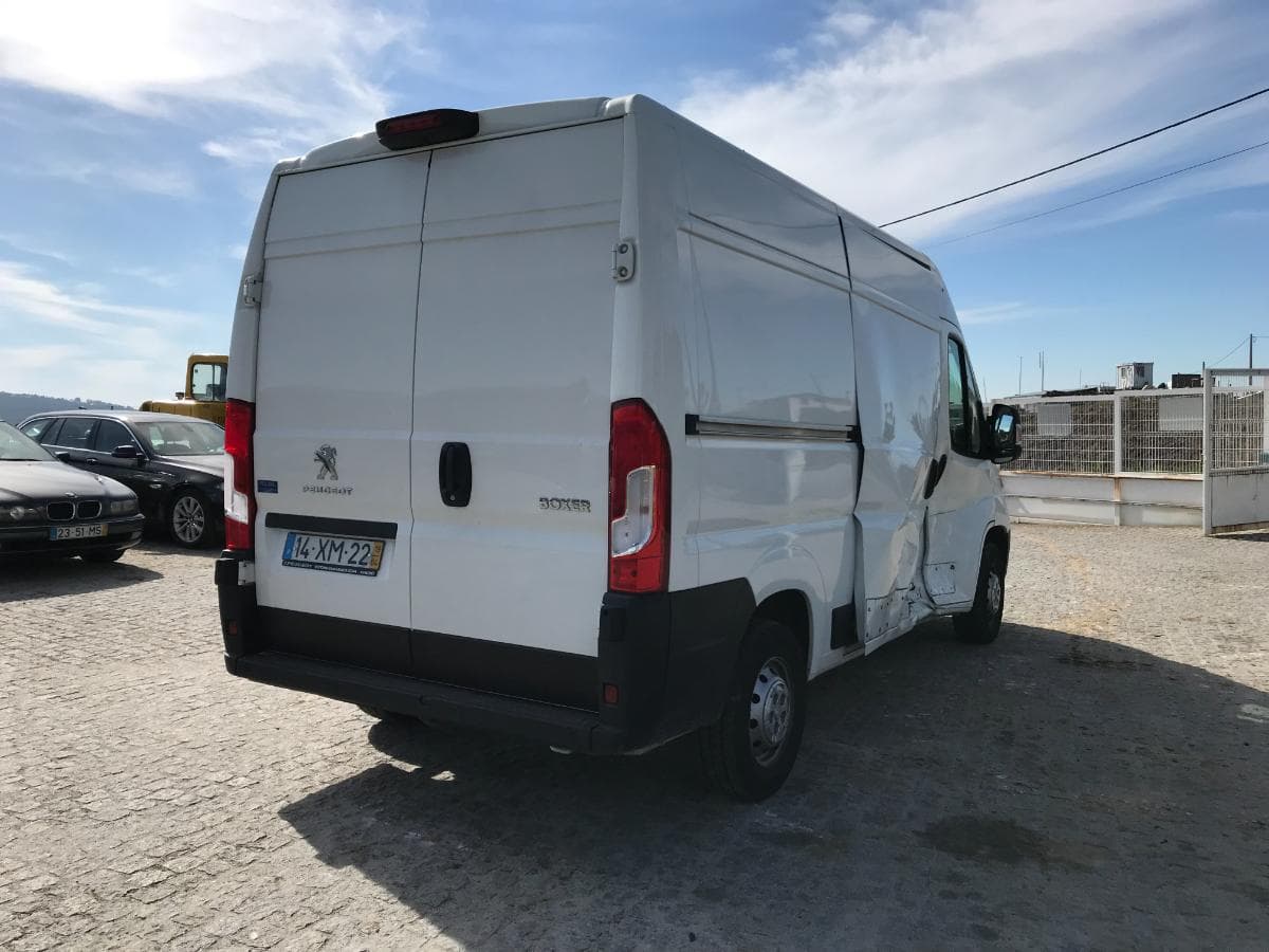 Peugeot Boxer 2.0 HDI · Ano 2019 — image 4