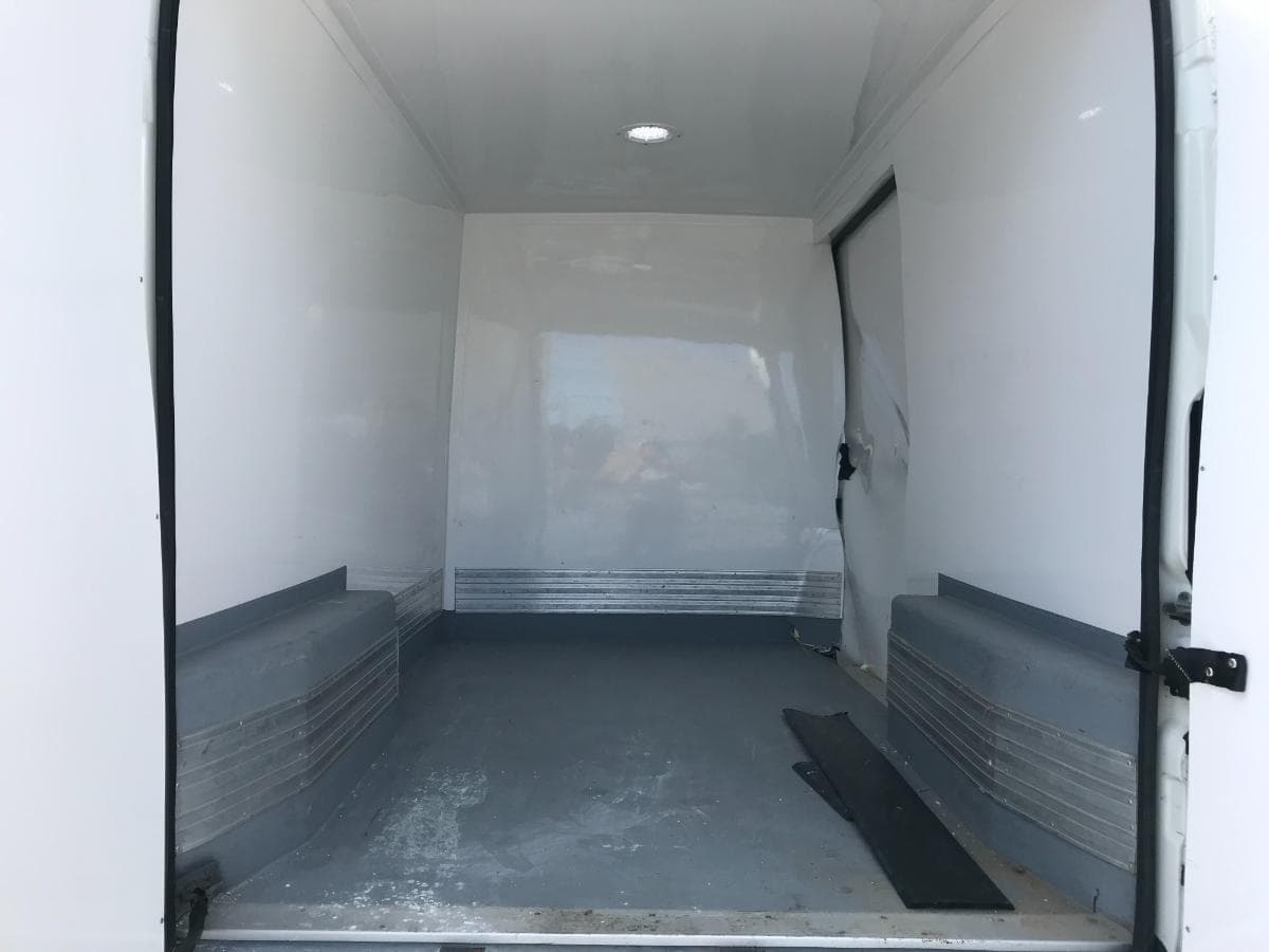 Peugeot Boxer 2.0 HDI · Ano 2019 — image 9