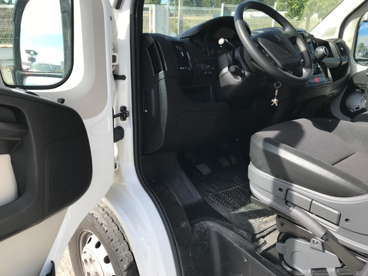Peugeot Boxer 2.0 HDI · Ano 2019 — image 15