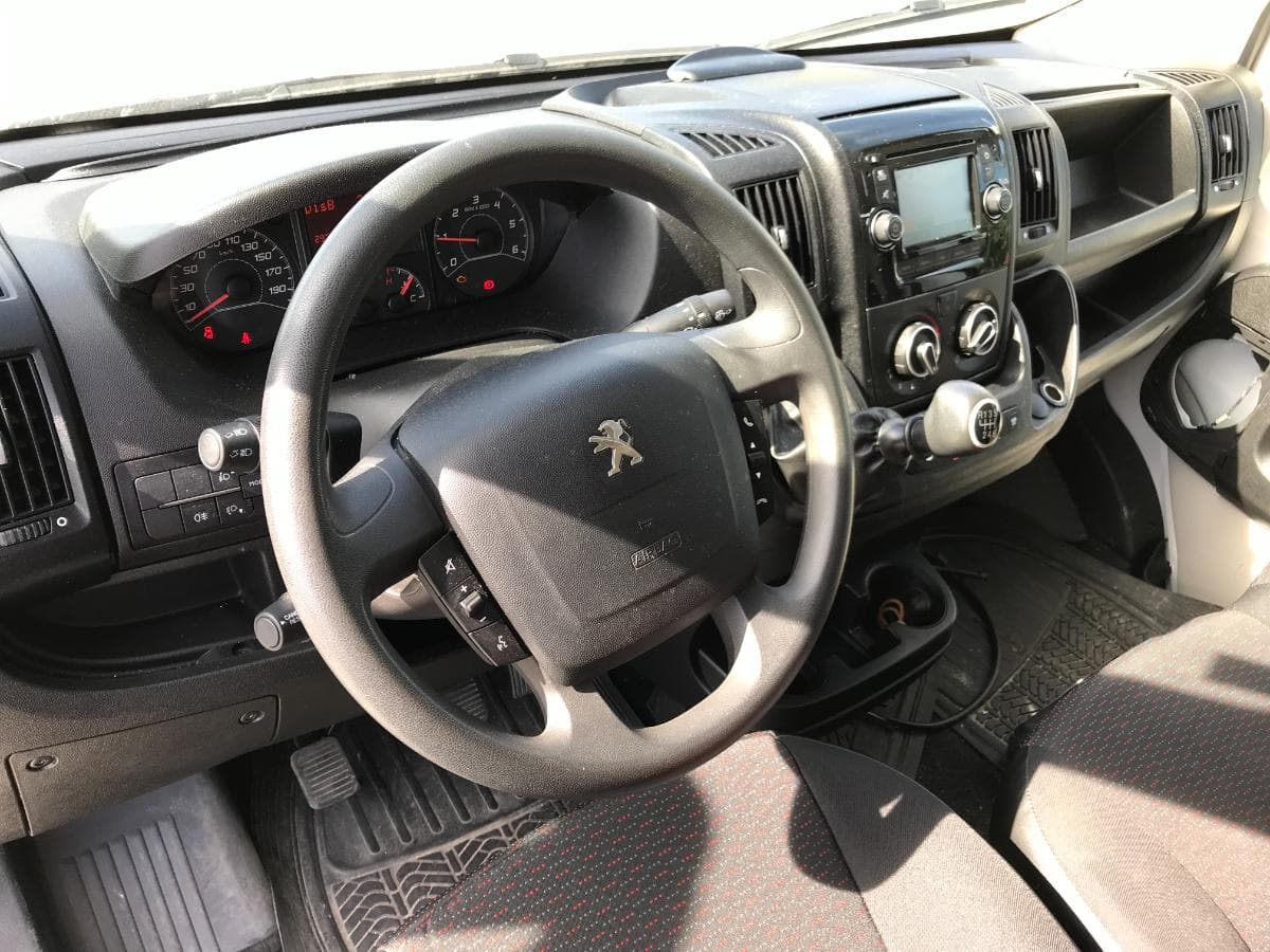Peugeot Boxer 2.0 HDI · Ano 2019 — image 16