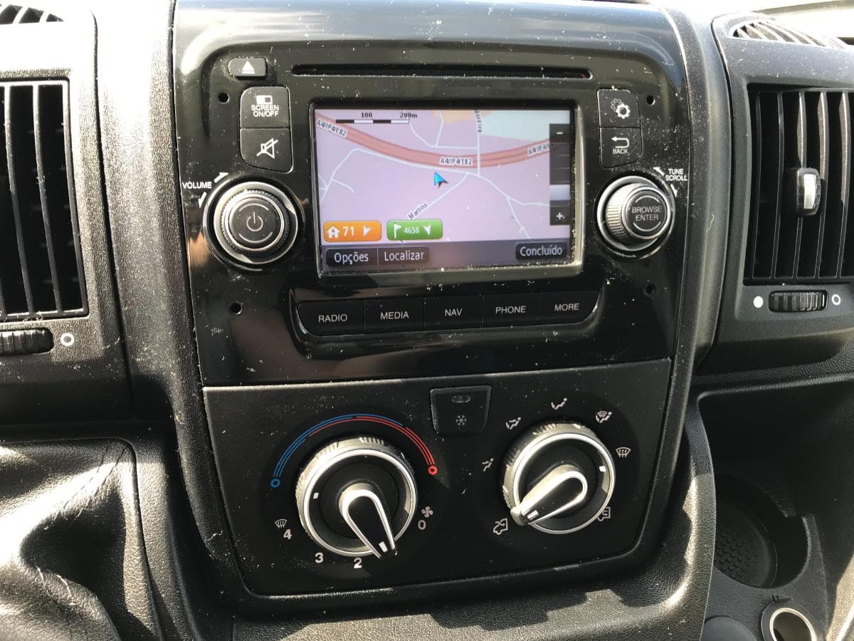 Peugeot Boxer 2.0 HDI · Ano 2019 — image 23