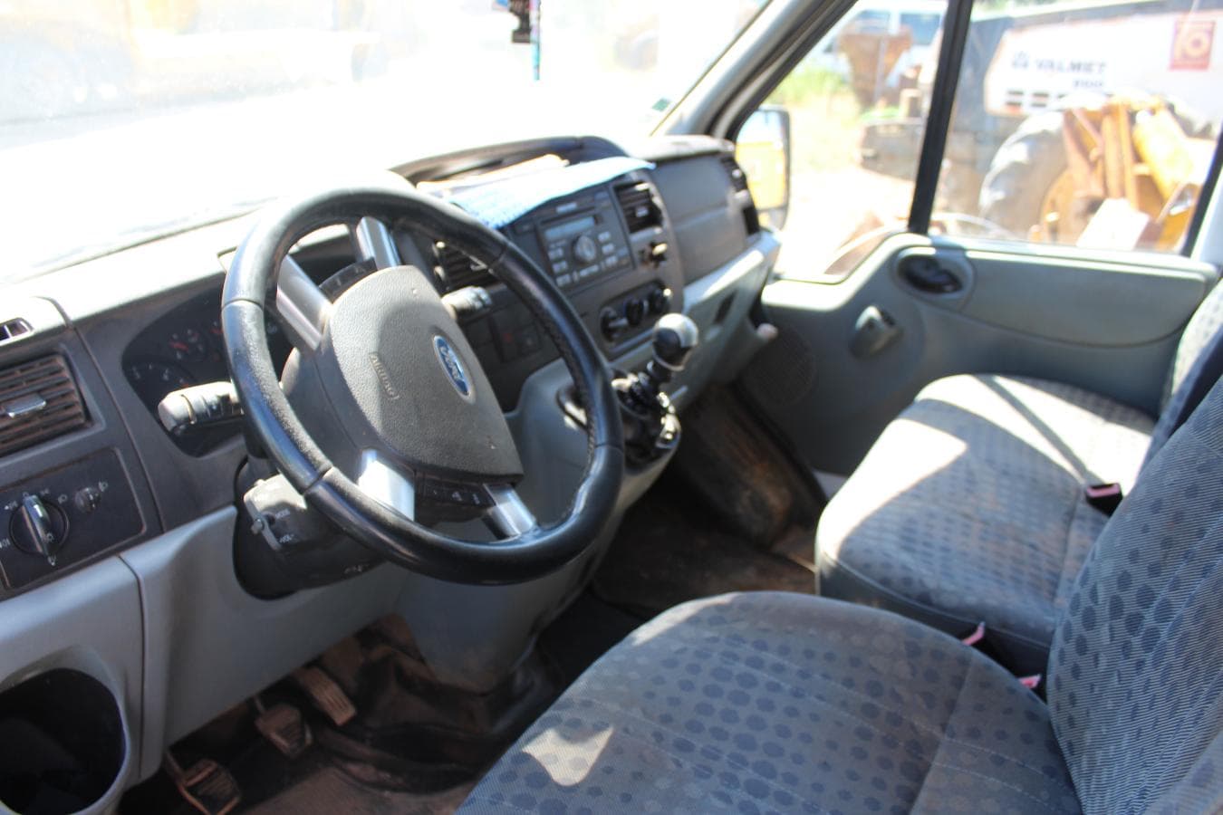Ford Transit — imagem 6