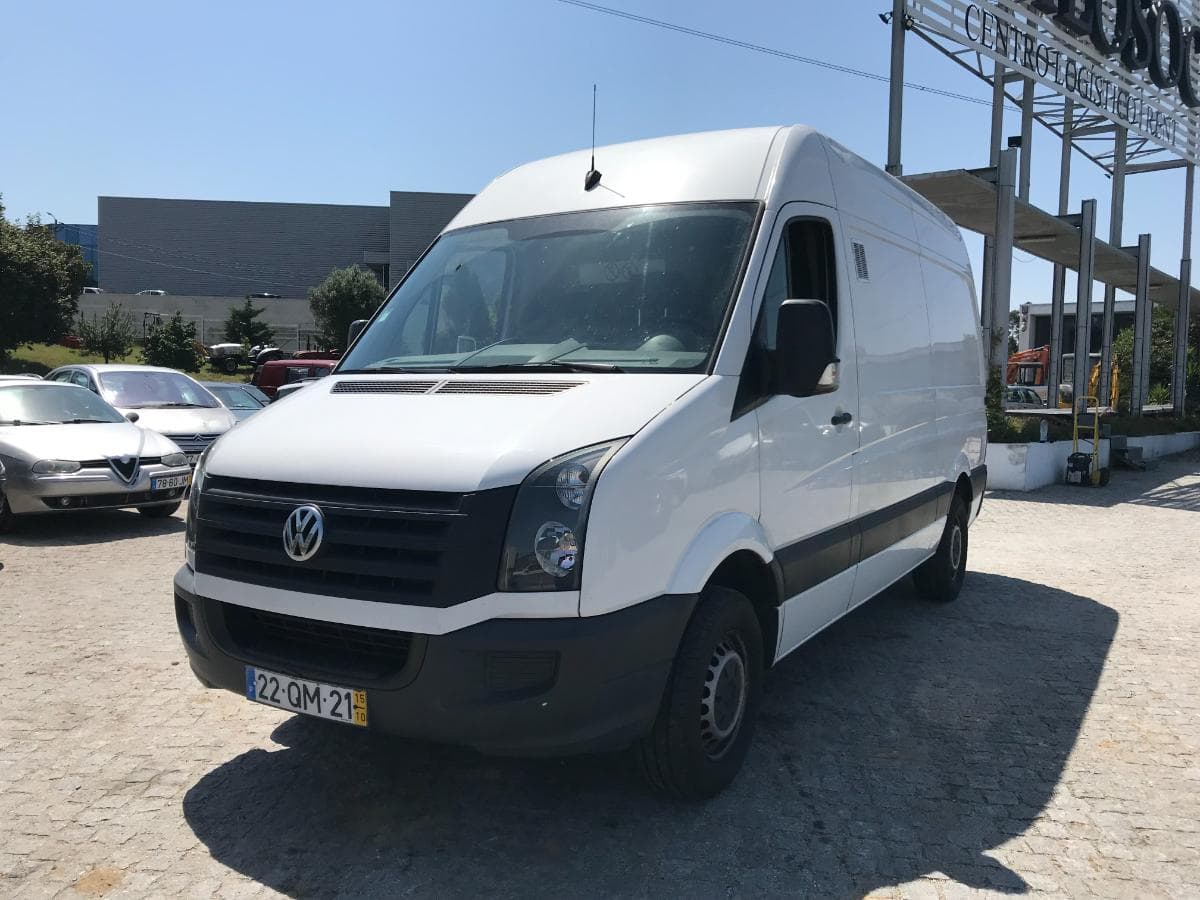 Volkswagen Crafter 2.0 TDI · Ano 2015 — imagem 3