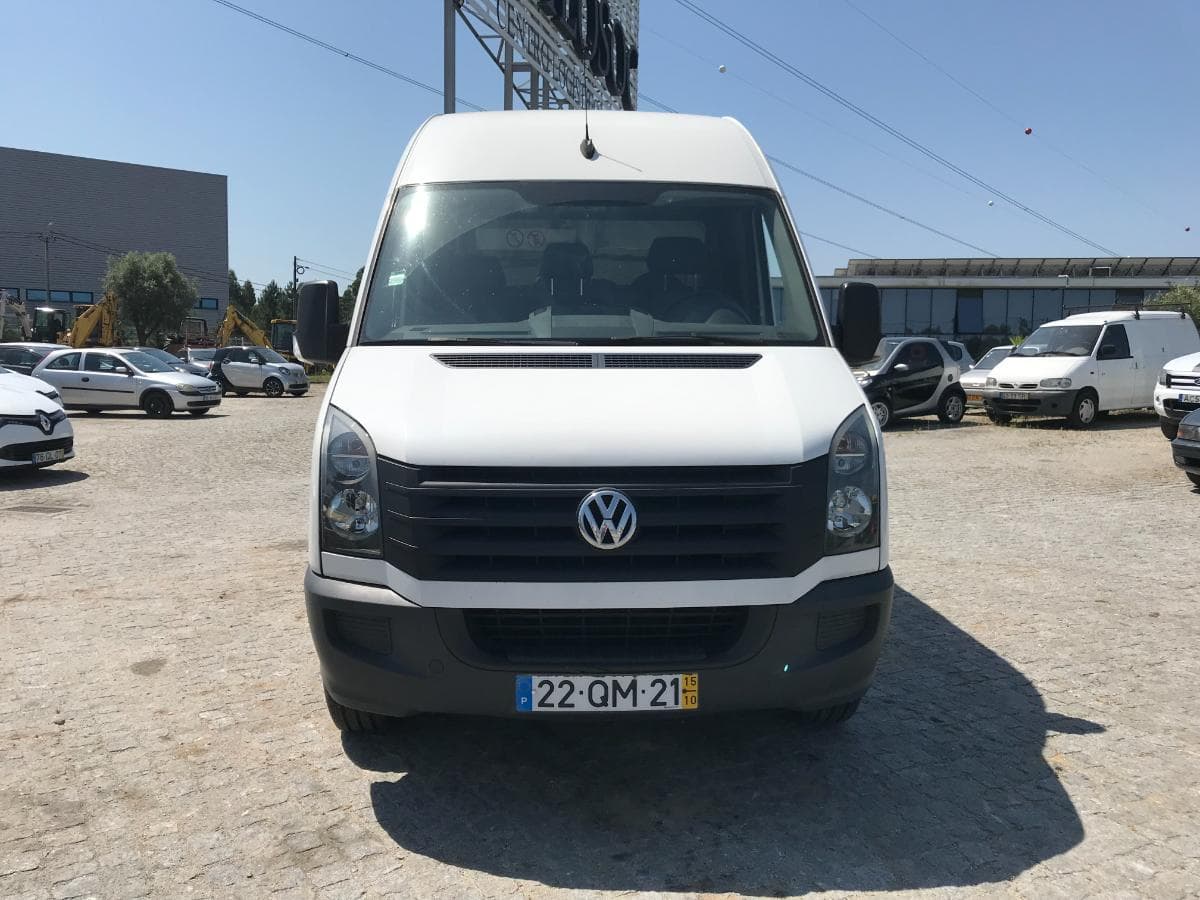 Volkswagen Crafter 2.0 TDI · Ano 2015 — imagem 2