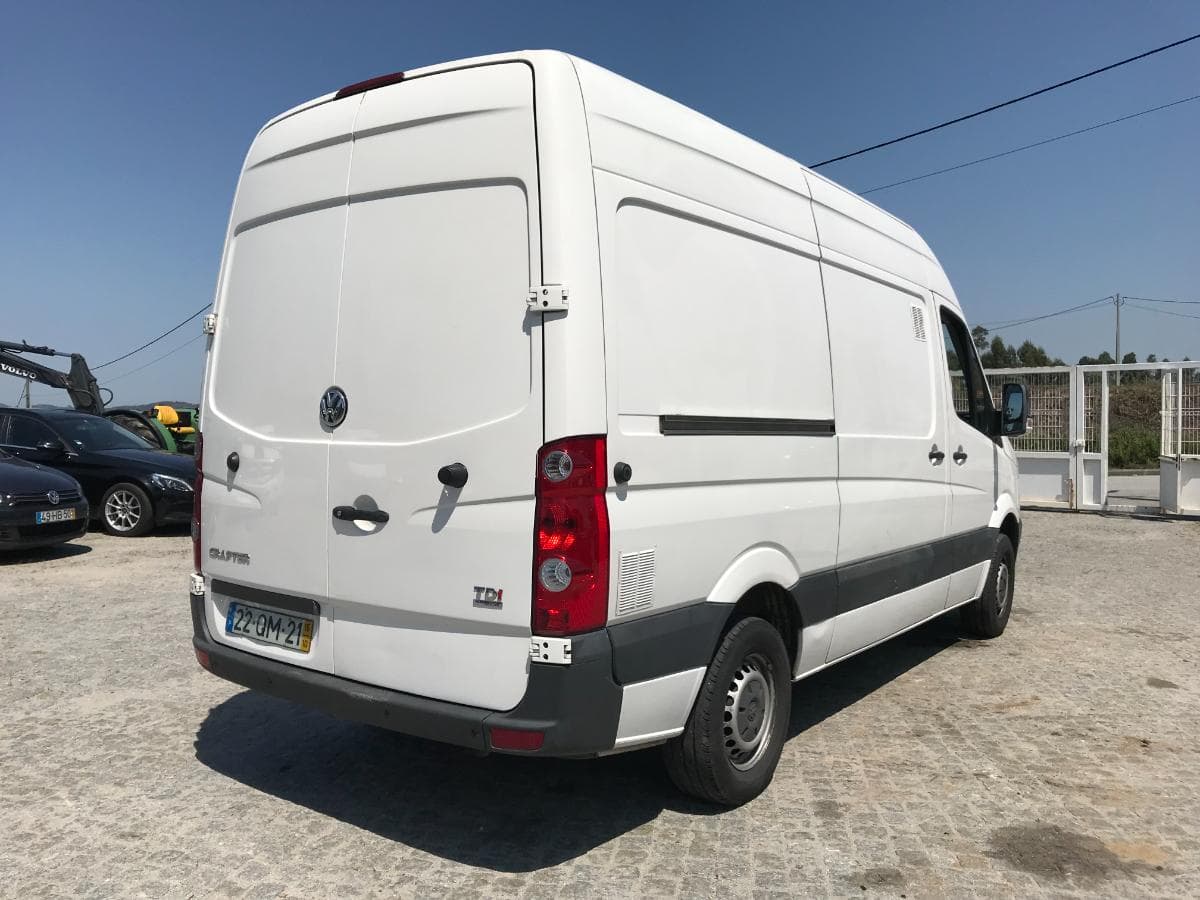 Volkswagen Crafter 2.0 TDI · Ano 2015 — imagem 4
