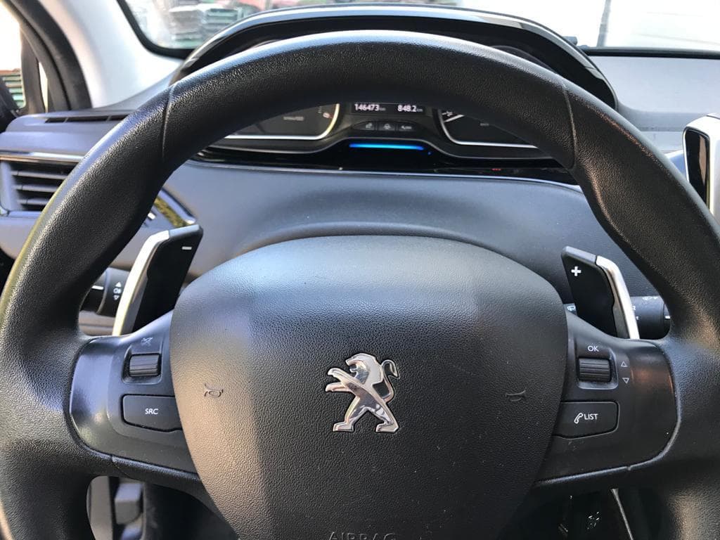 Peugeot 208 · Ano 2013 — imagem 19