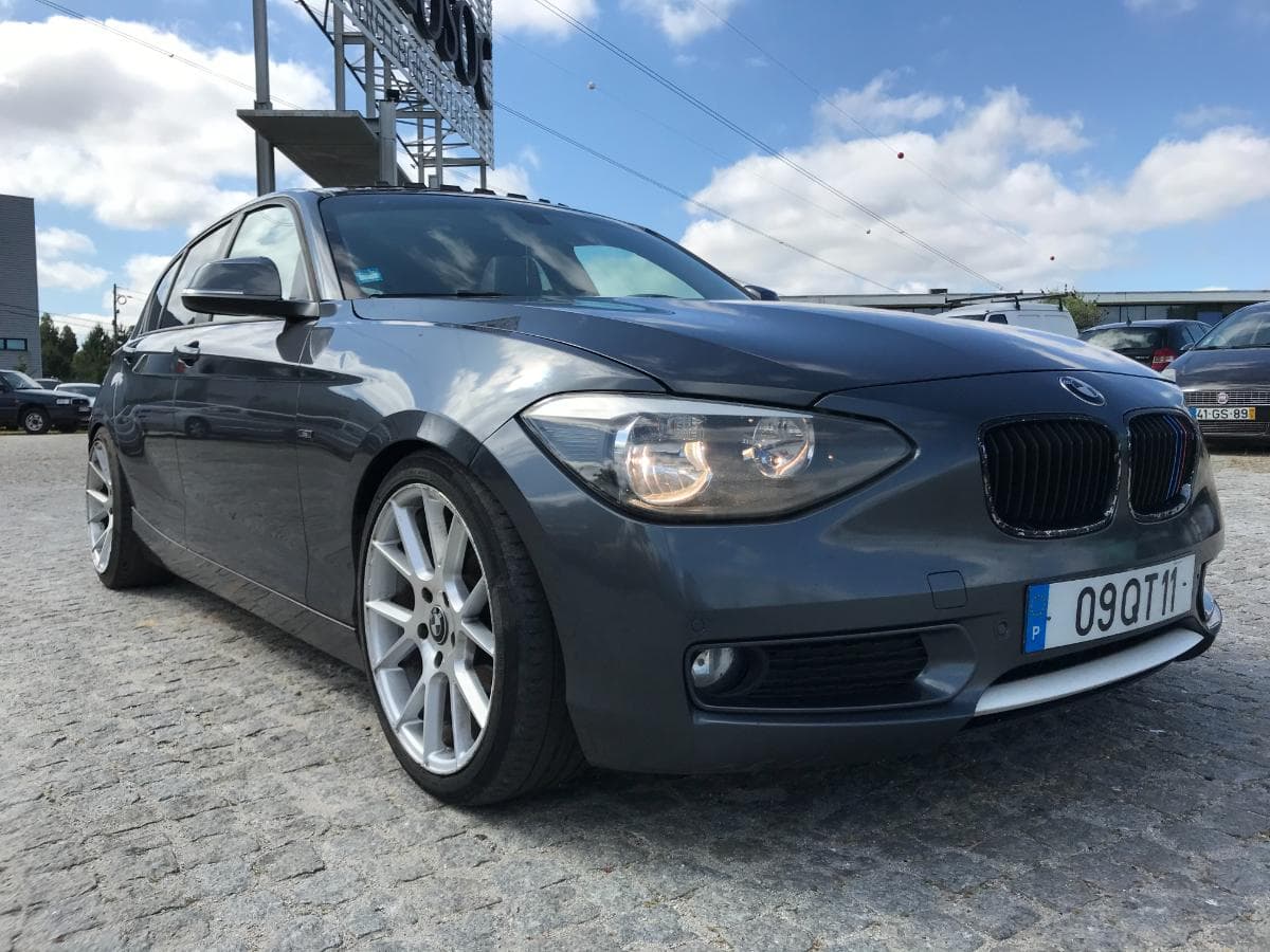 BMW 118D · Ano 2011 — imagem 7