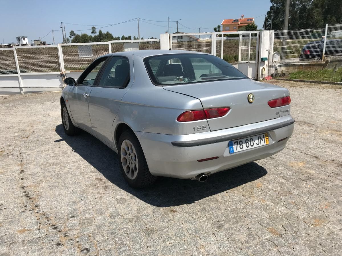 Alfa-Romeo 156 1.8 16V T.Spark · Ano 1998 — imagem 4
