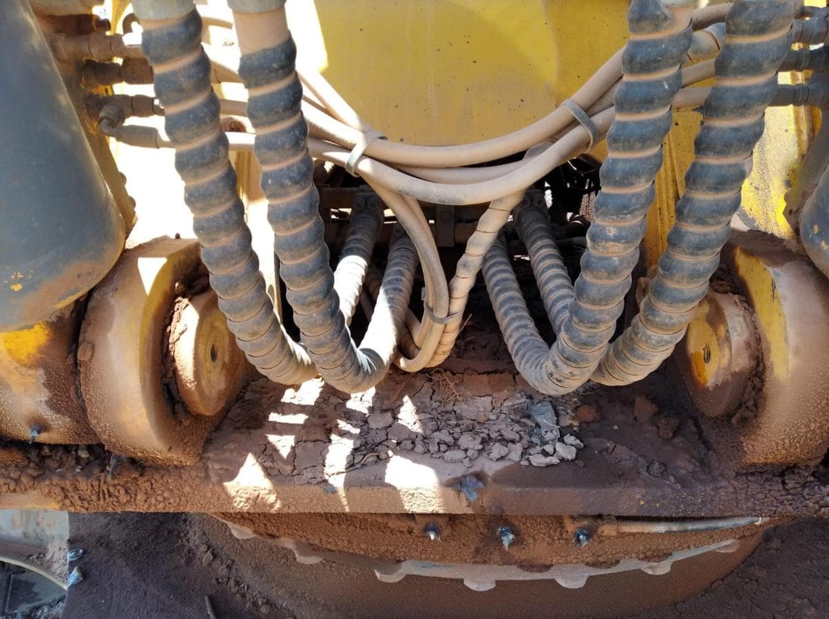 Giratória Hyundai 25 Ton. — imagem 14