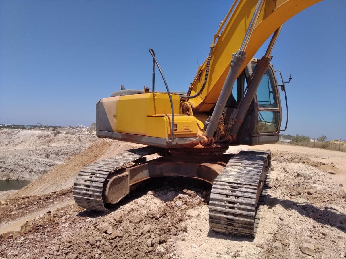 Giratória Hyundai 25 Ton. — imagem 13