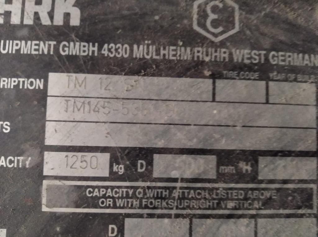 Empilhador Clark Elétrico — imagem 11