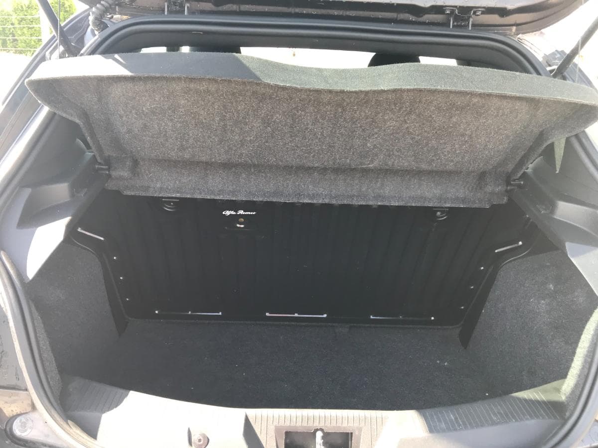 Alfa-Romeo Mito 1.3 Multijet · Ano 2014 — imagem 8