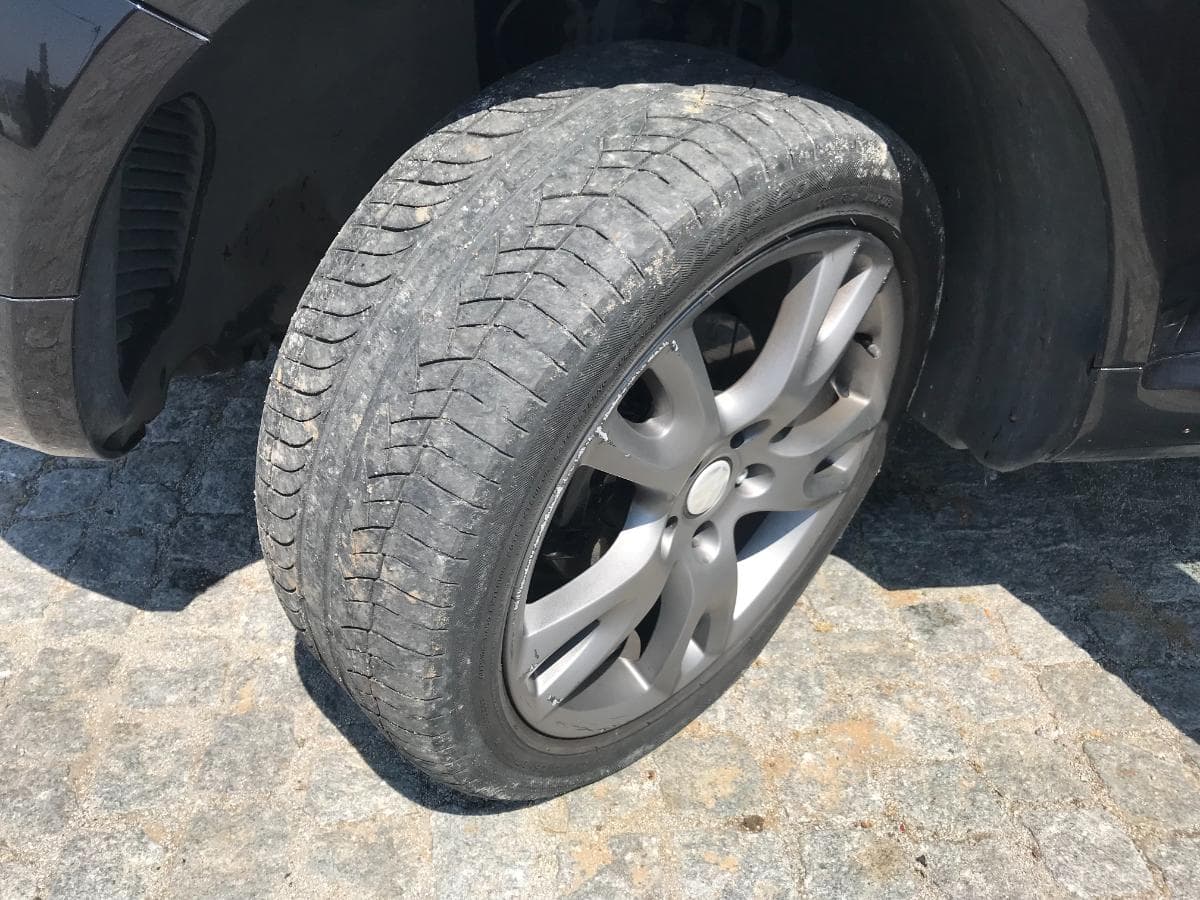 Volkswagen Touareg 2.5 TDI · Ano 2005 03-EO-26 — image 9