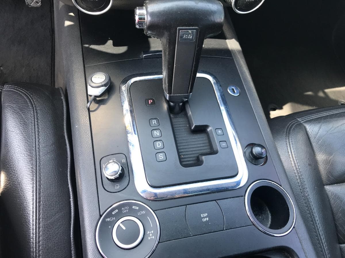 Volkswagen Touareg 2.5 TDI · Ano 2005 03-EO-26 — image 28