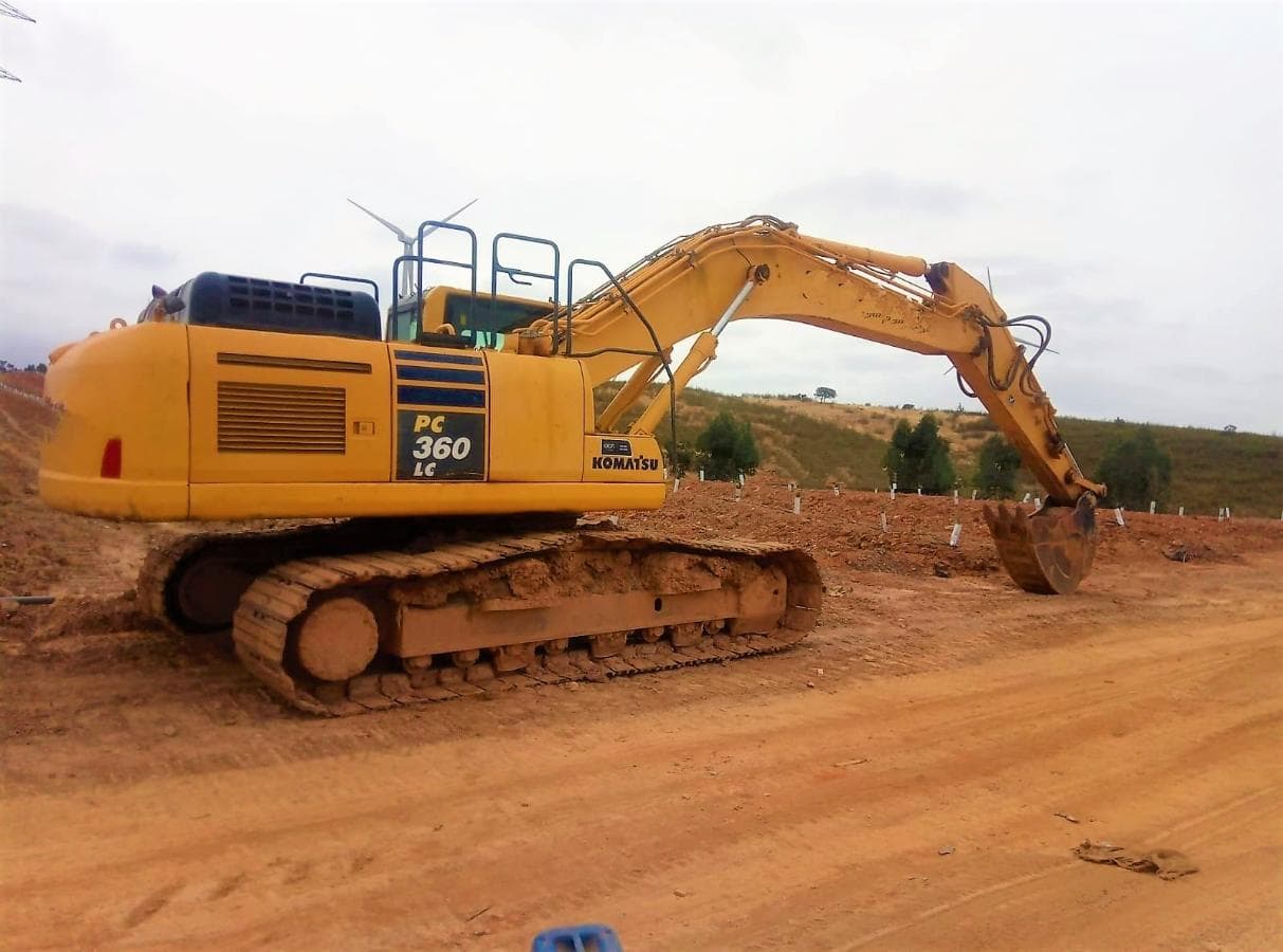 ESPANHA ·  Komatsu PC 360 LC -10 — imagem 3