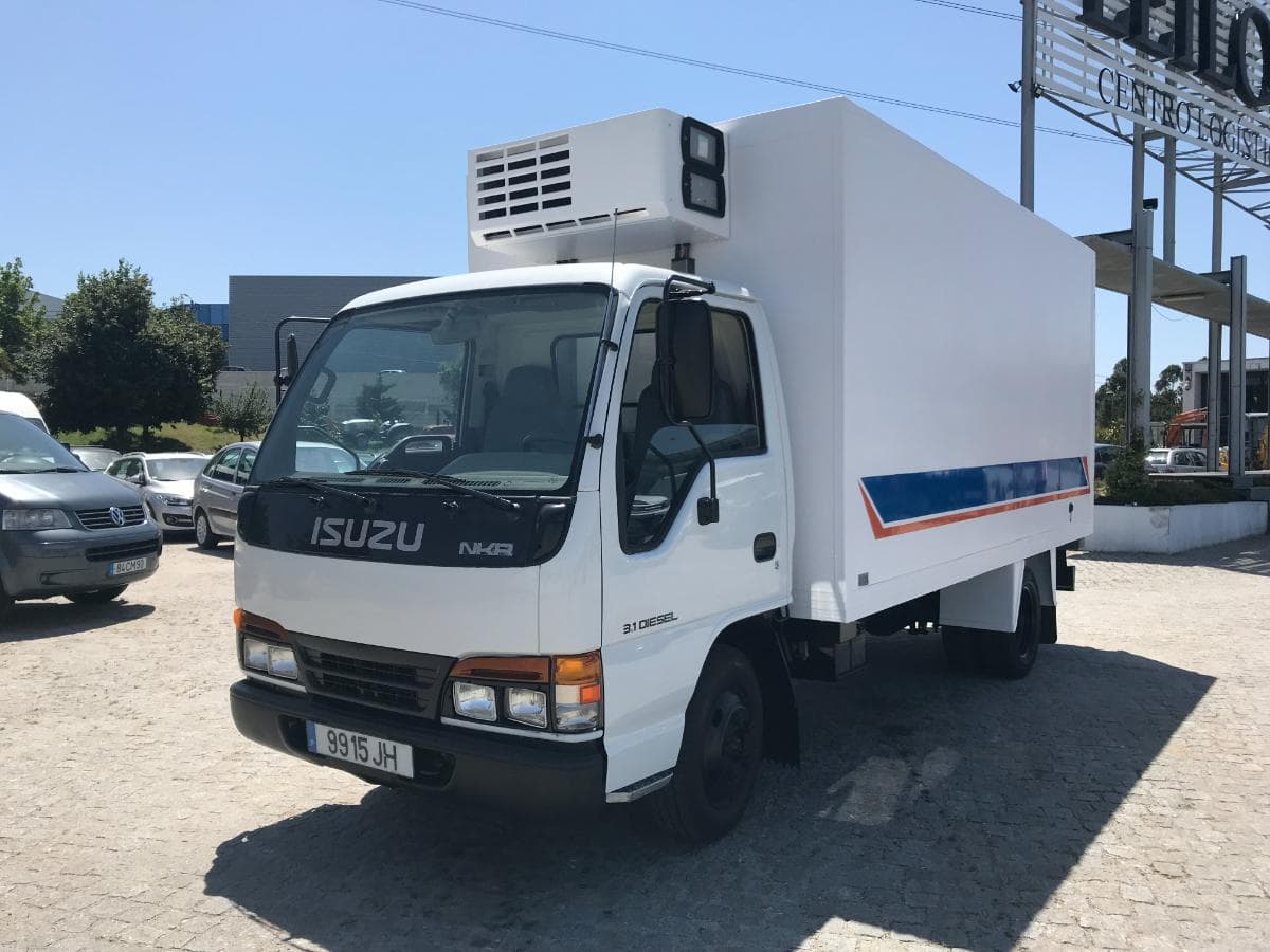 Isuzu NKR 3.1D Com Caixa de Frio · Ano 1997 — imagem 3