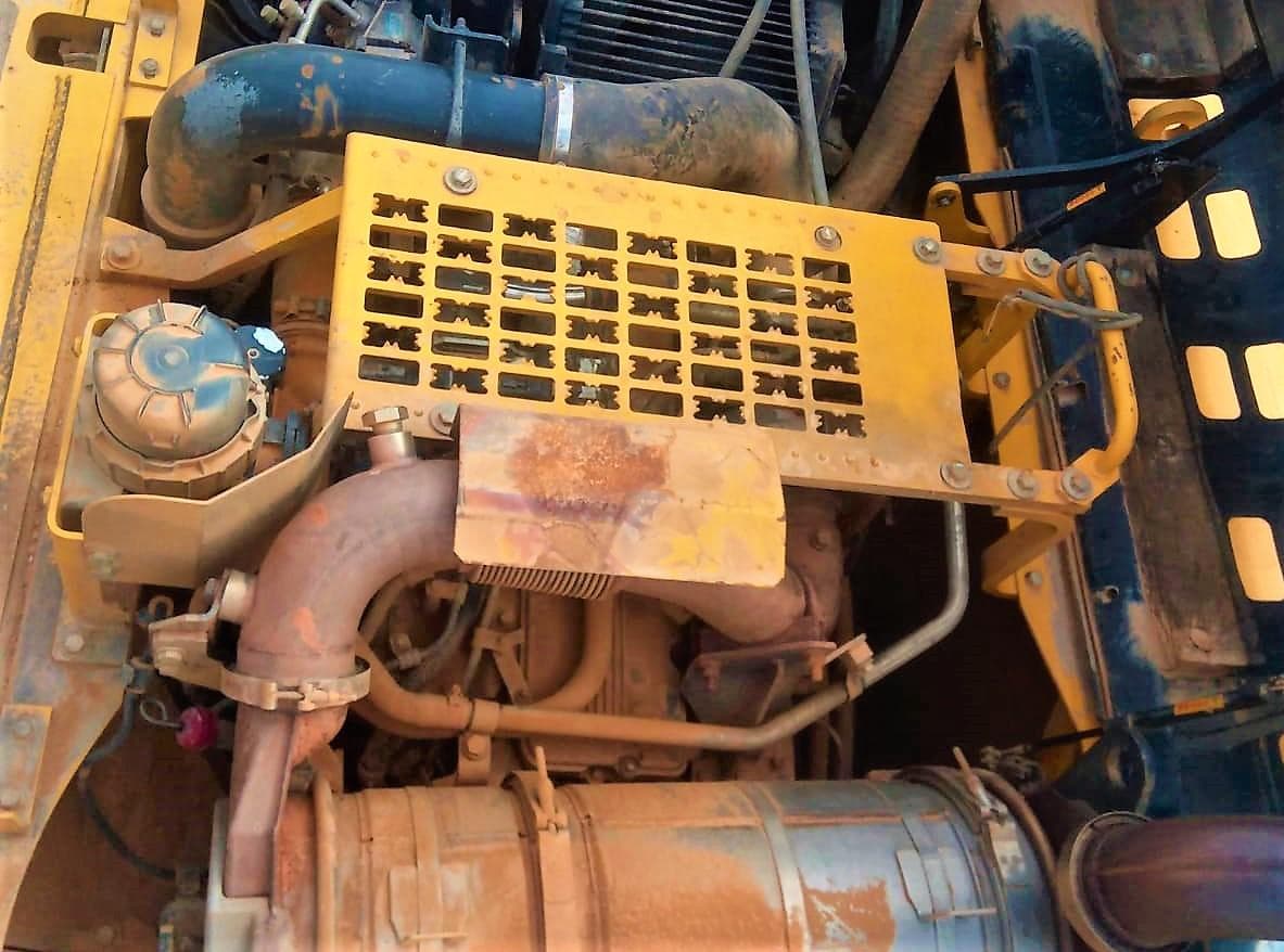 ESPANHA · Komatsu PC 360 LC -10 — imagem 6