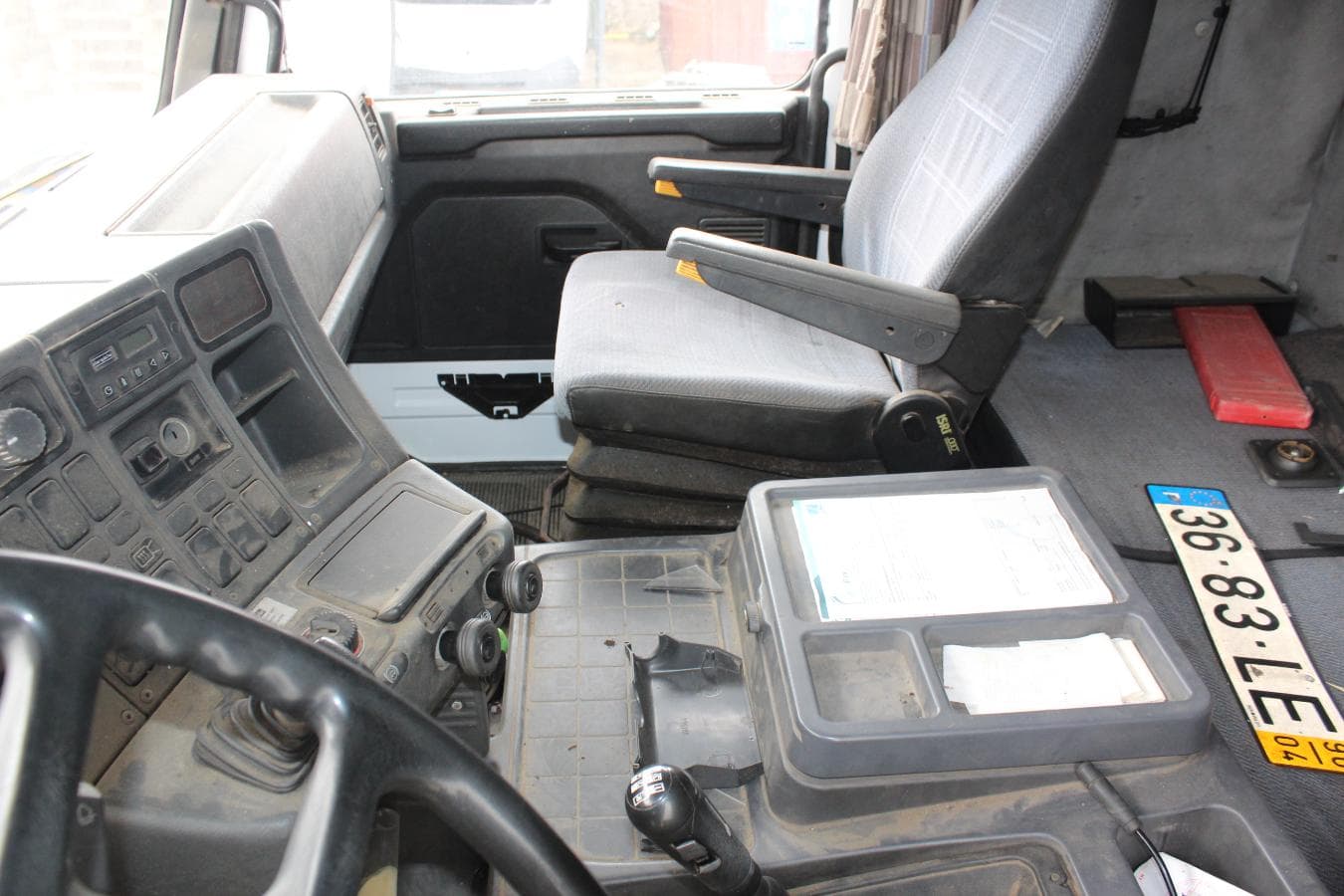 Scania RM 4x2 (113) — imagem 8